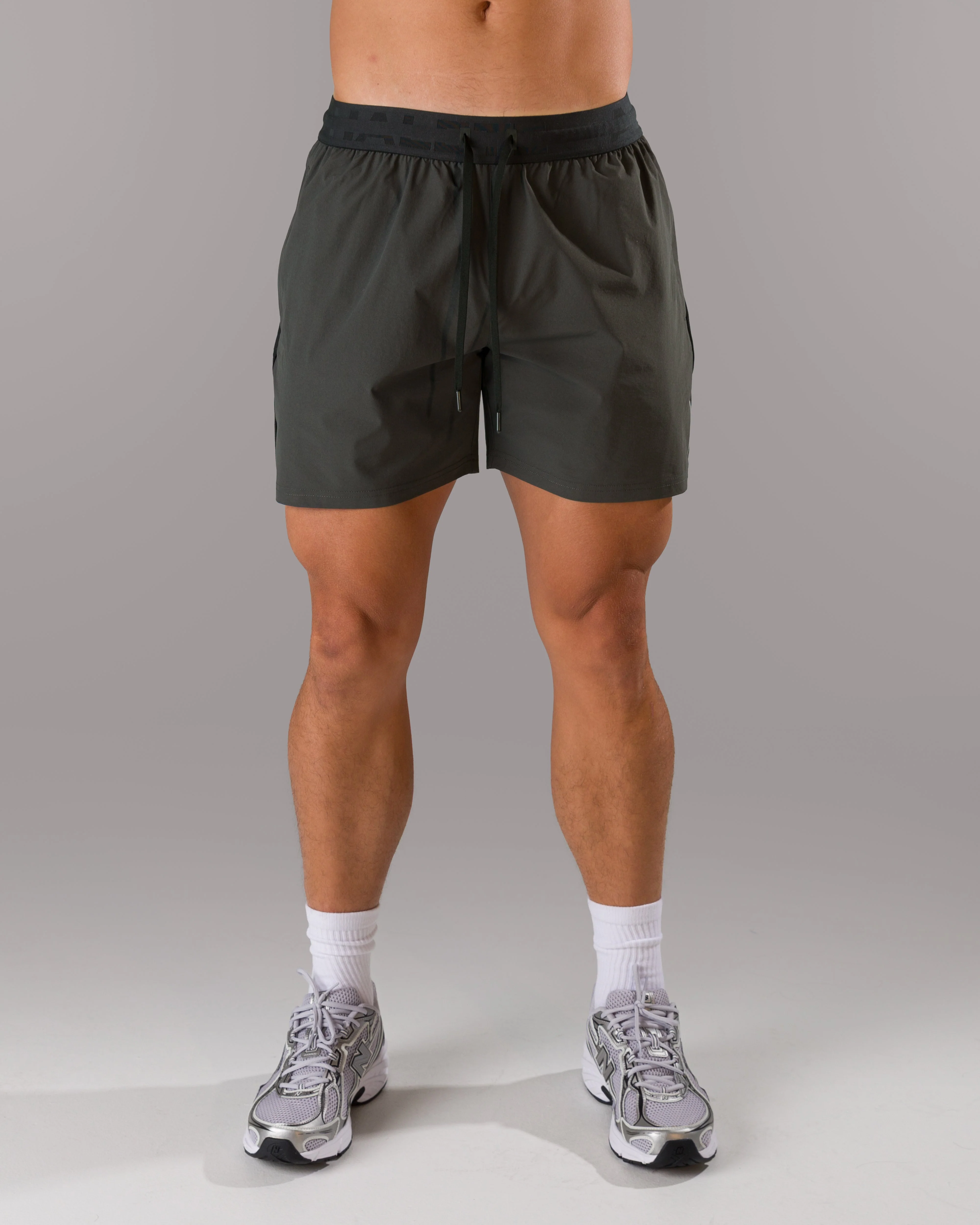 Apex Short - Iron Charcoal - Image 2