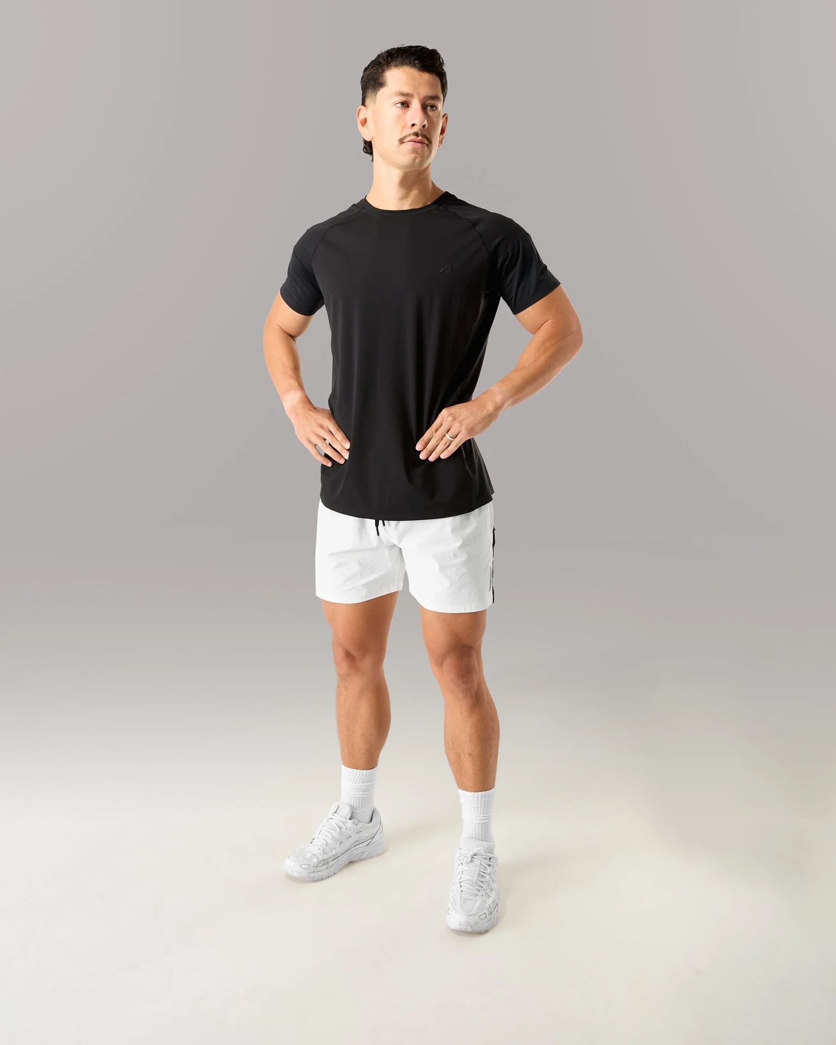 Apex Short - White - Image 2