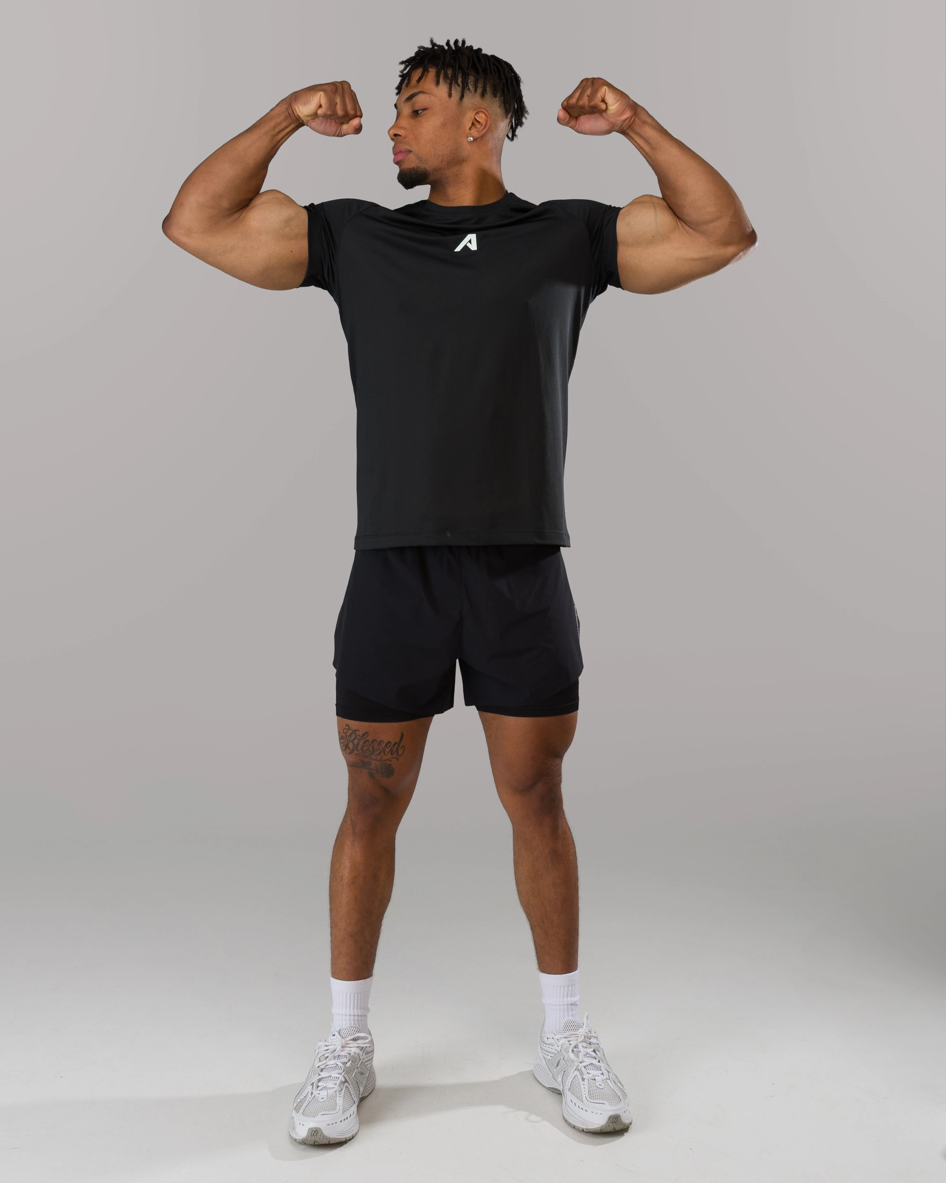 Base Tee - Black - Image 4