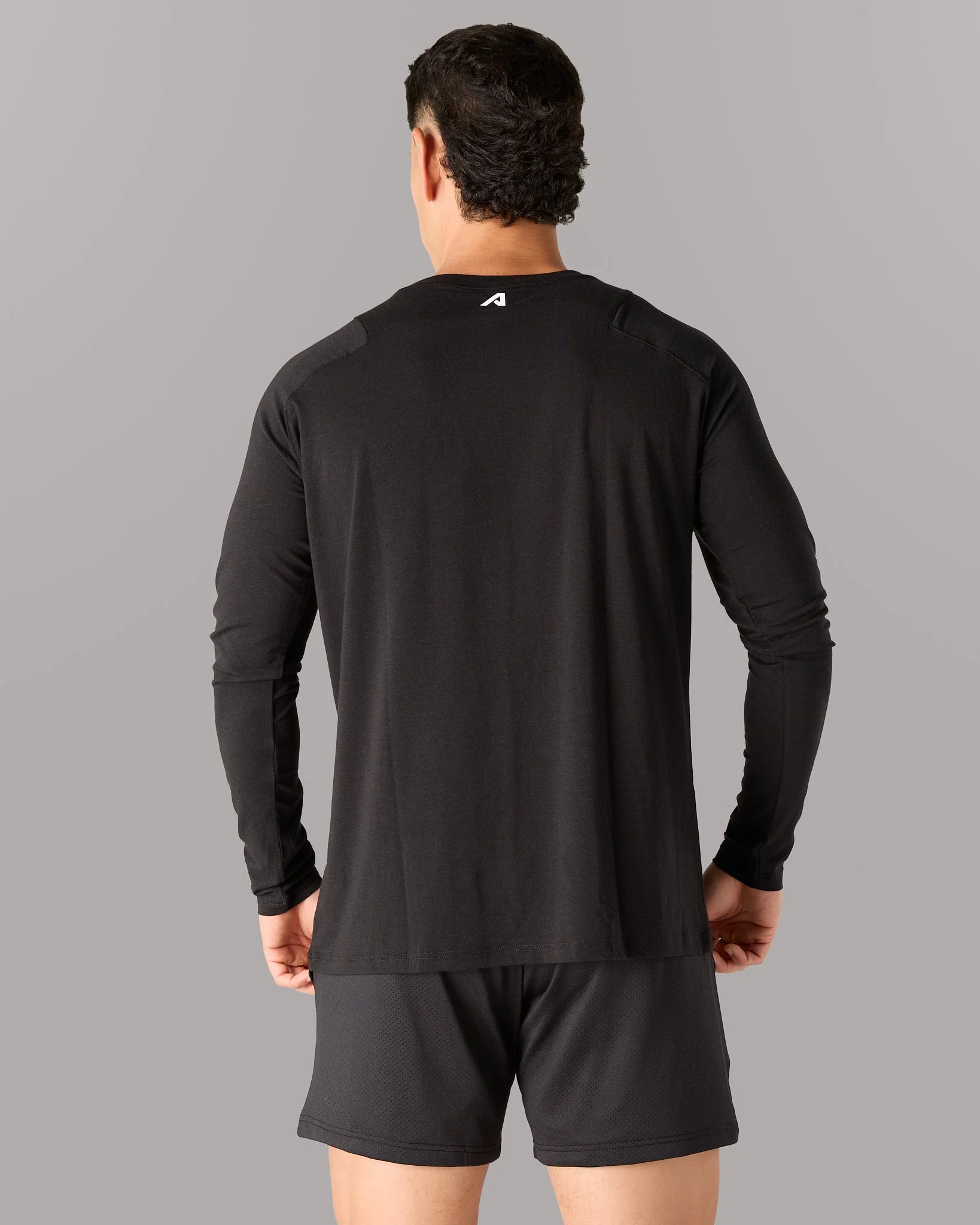 Essential LS Tee - Black - Image 2