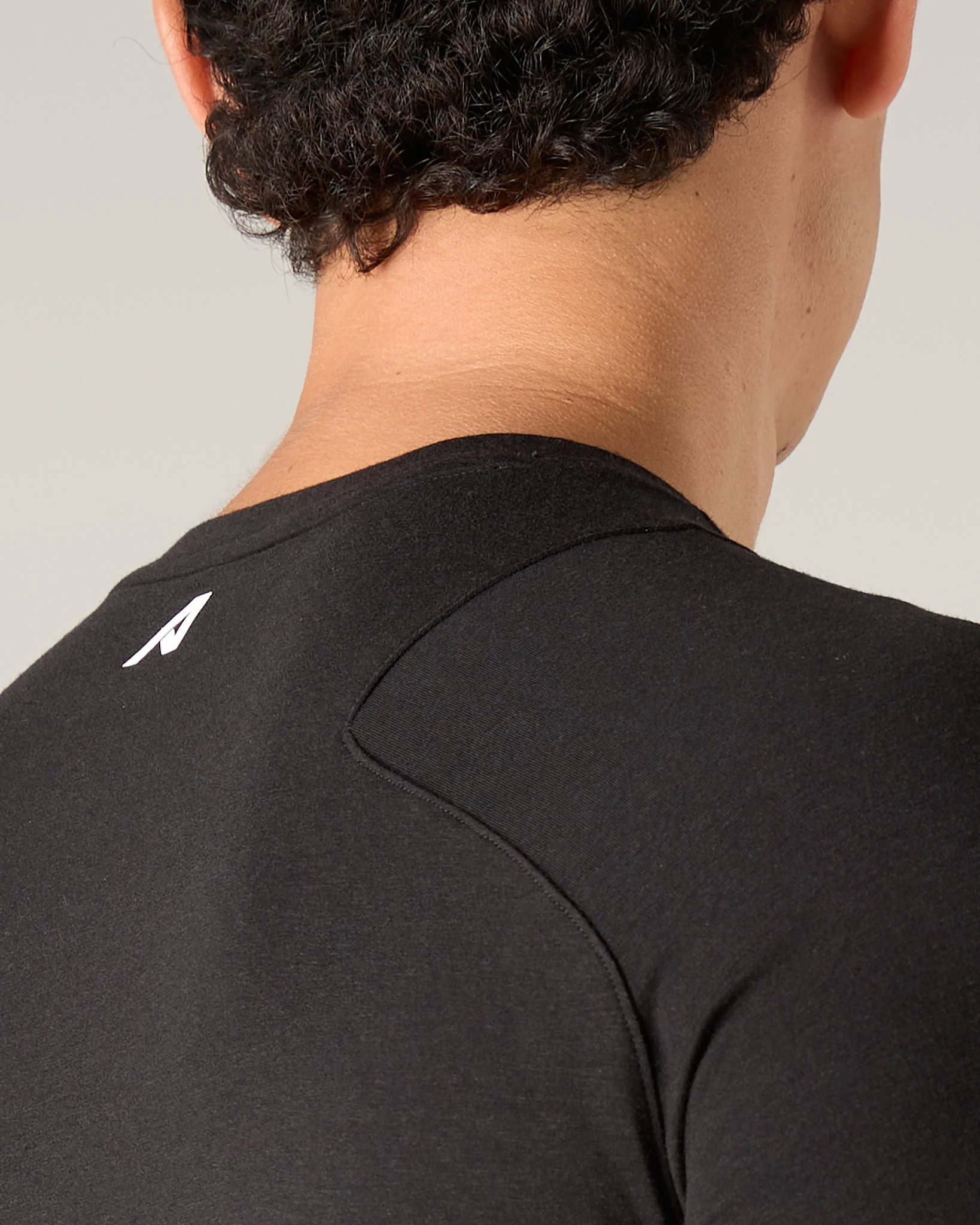 Essential LS Tee - Black - Image 5