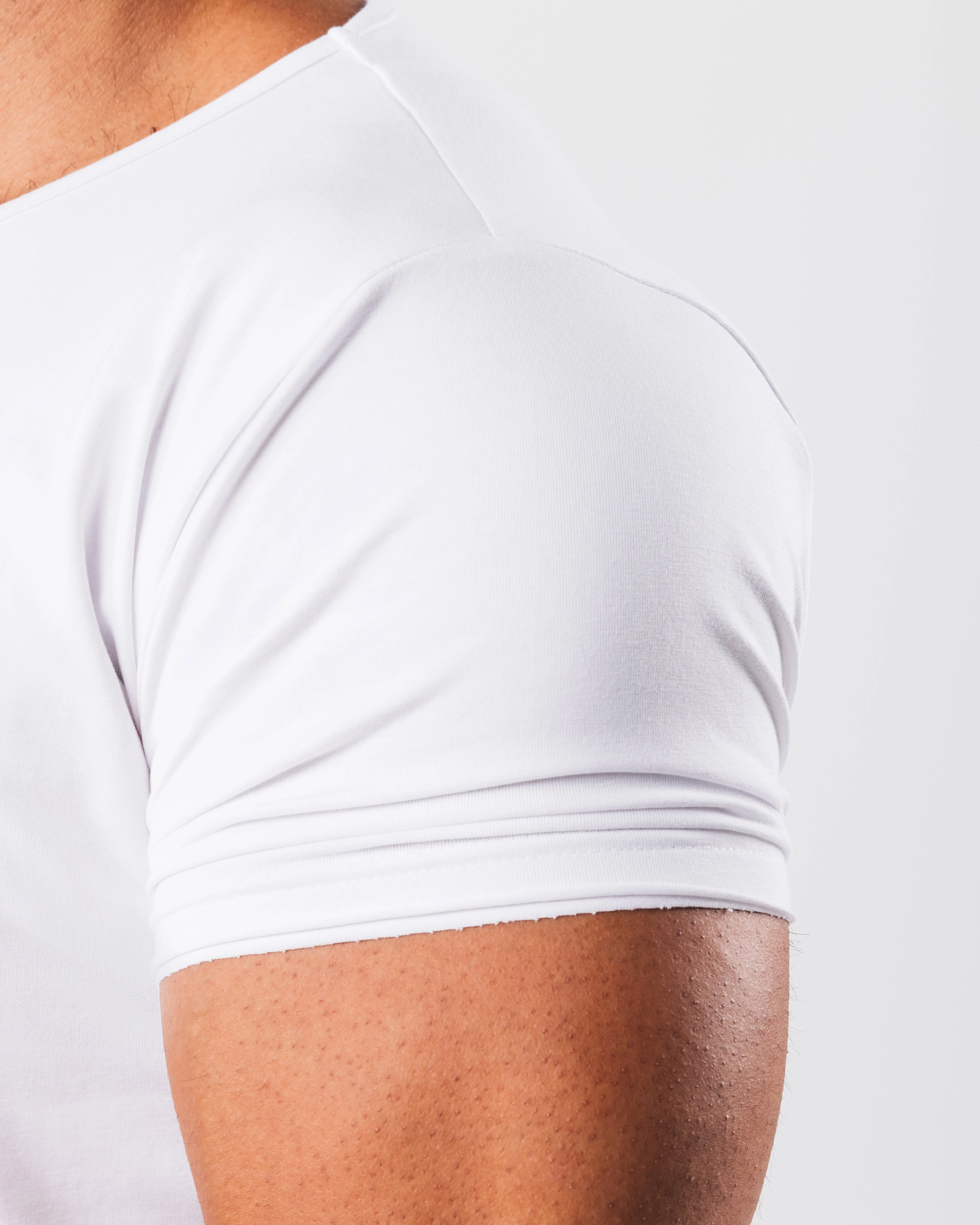 Essential Scoop Neck - White - Image 7