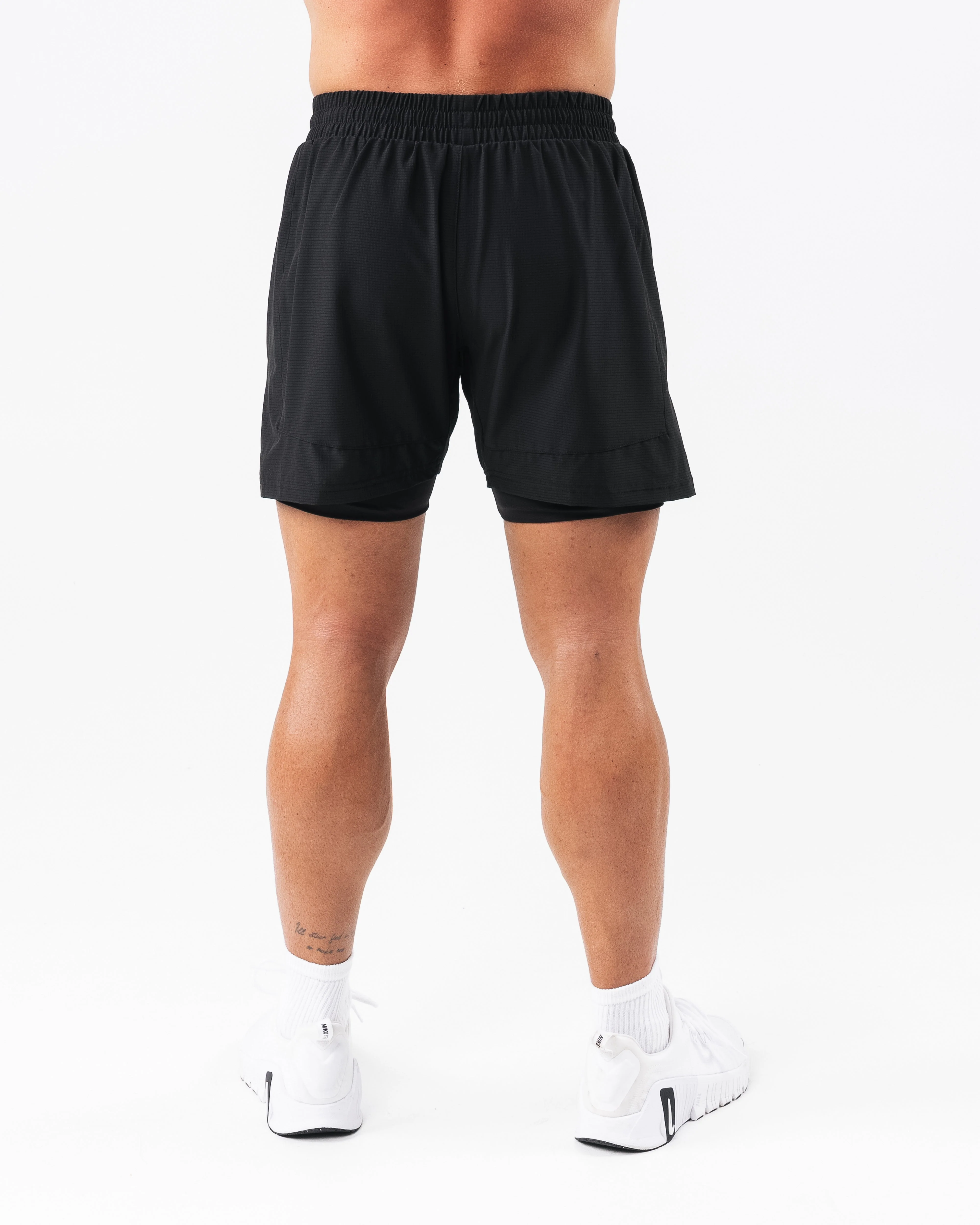 Infinity Short - Black - Image 5