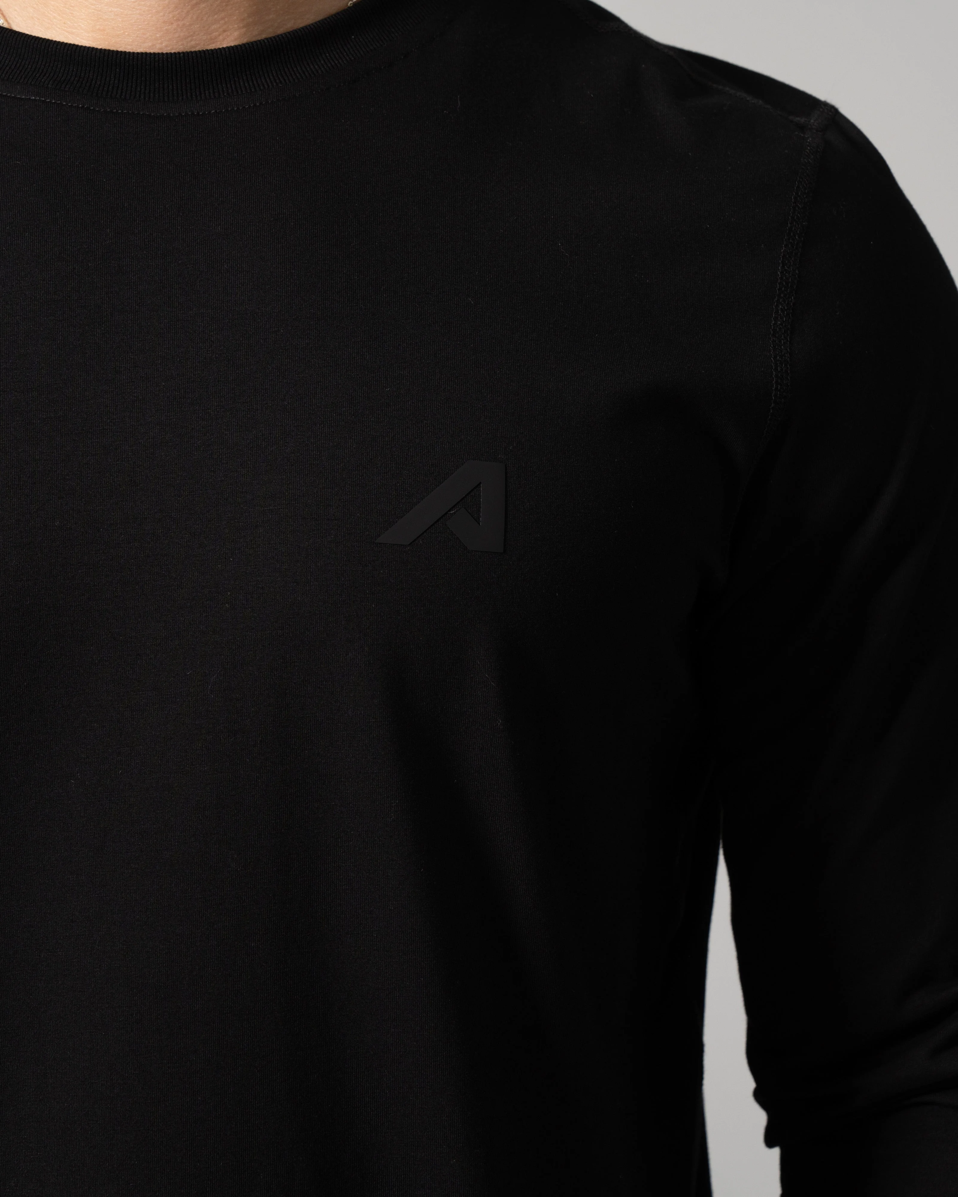 Momentum LS - Black - Image 5