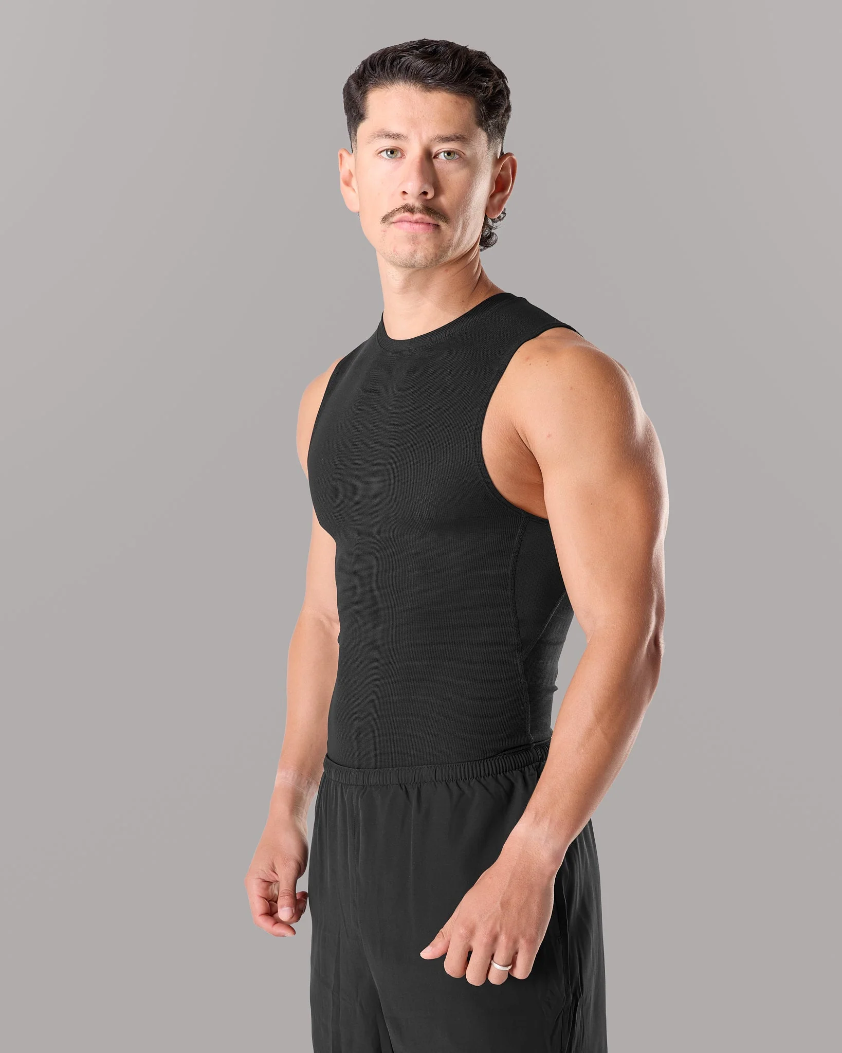 Power Tank - Black - Image 3