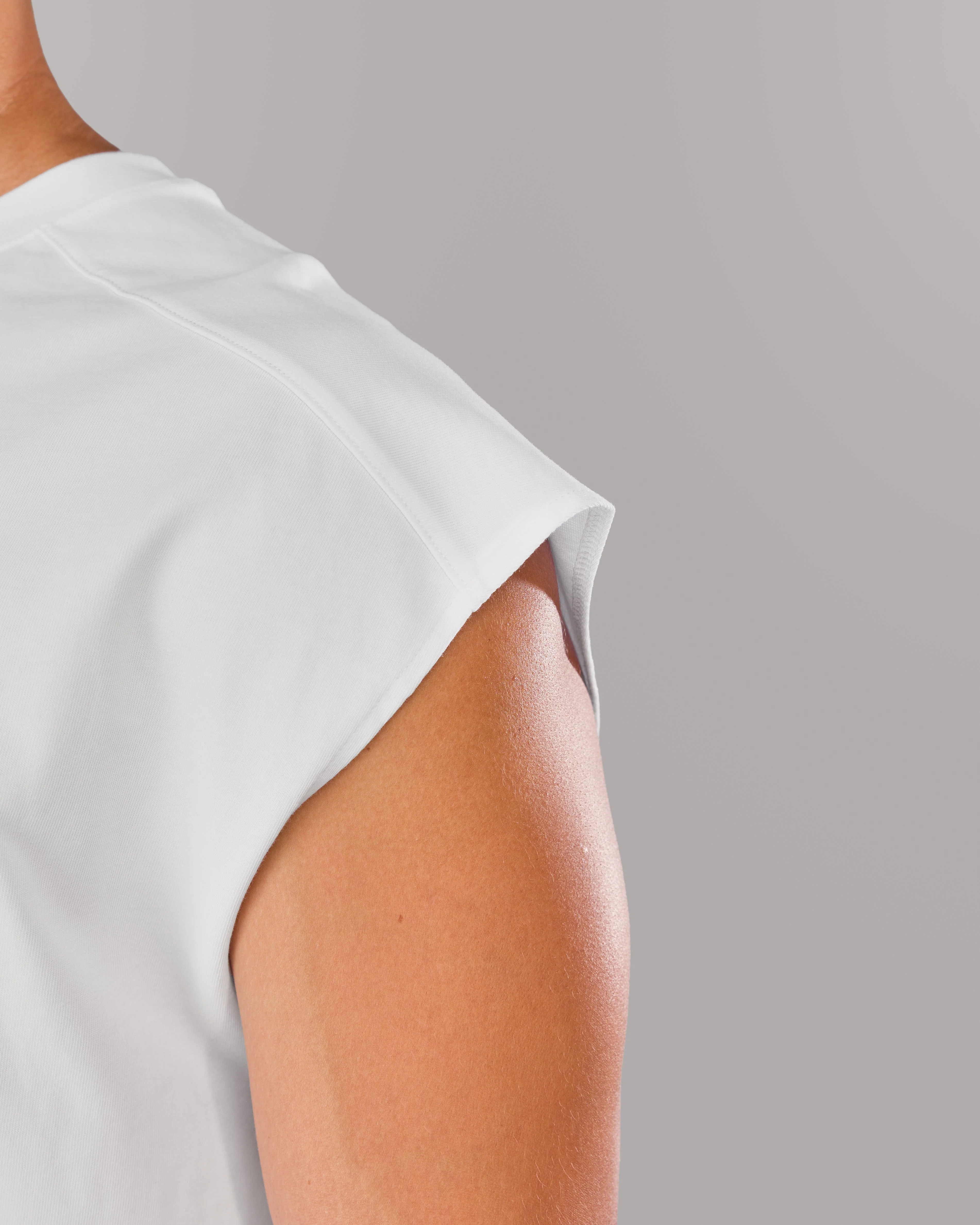 Union Mineral Cutoff - White - Image 5