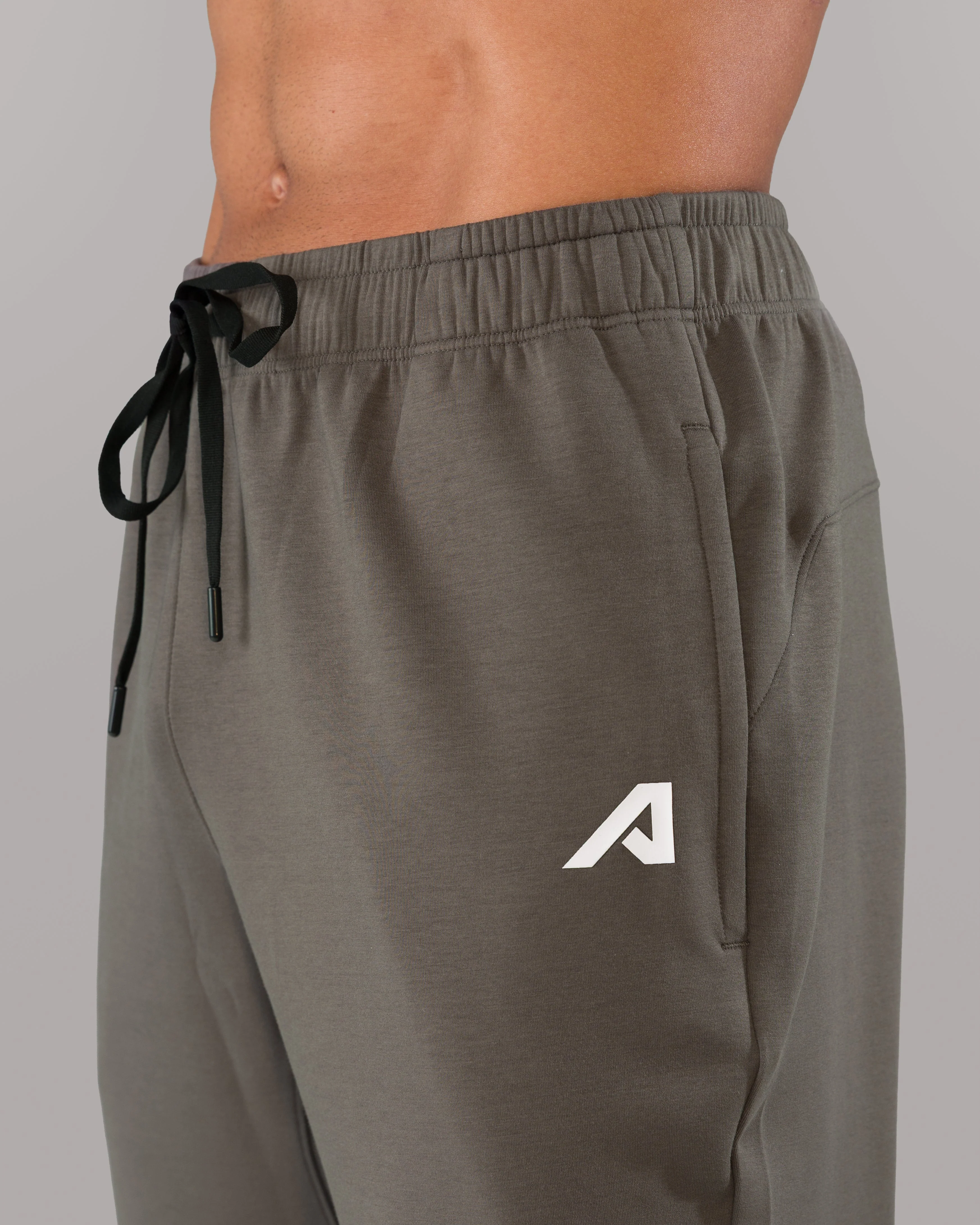 Vantage Jogger - Iron Charcoal - Image 5