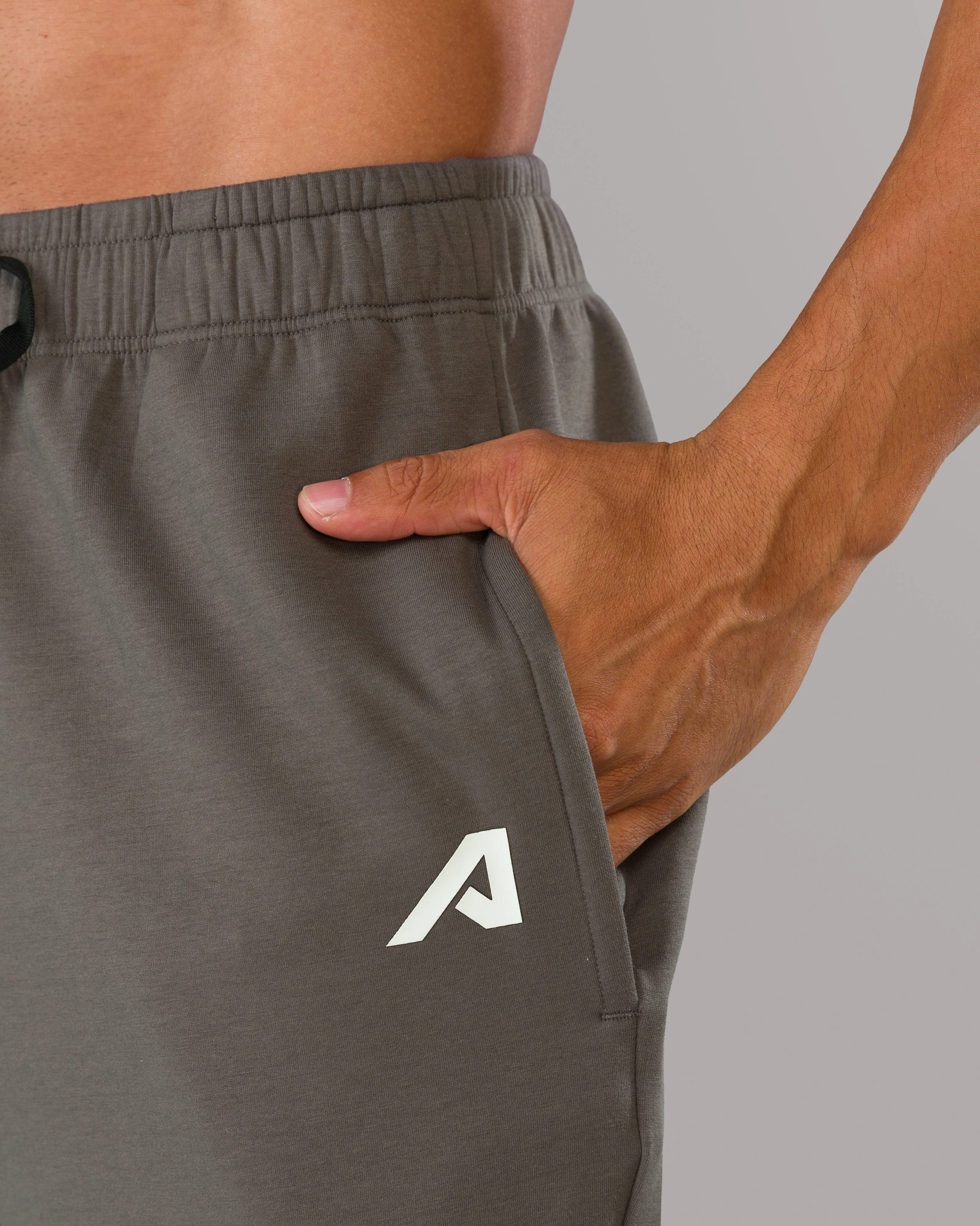 Vantage Jogger - Iron Charcoal - Image 6