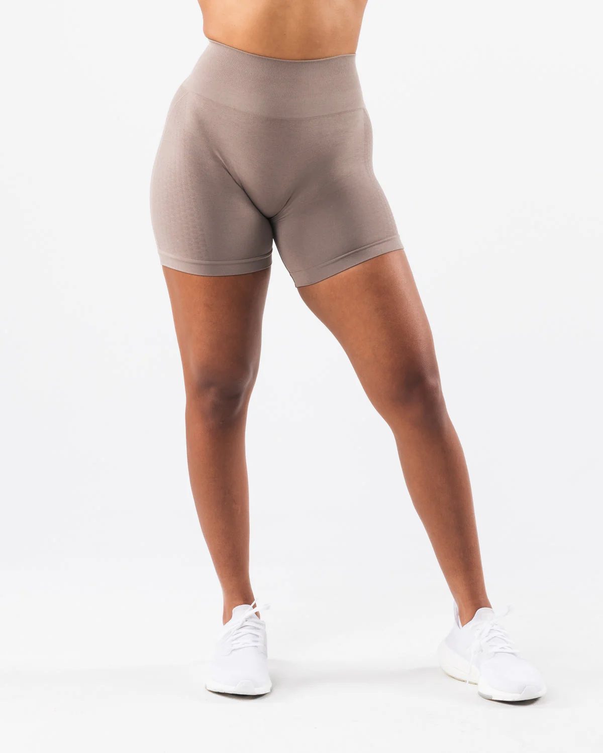 Contour Ultra-High Rise Short - Mocha - Image 3