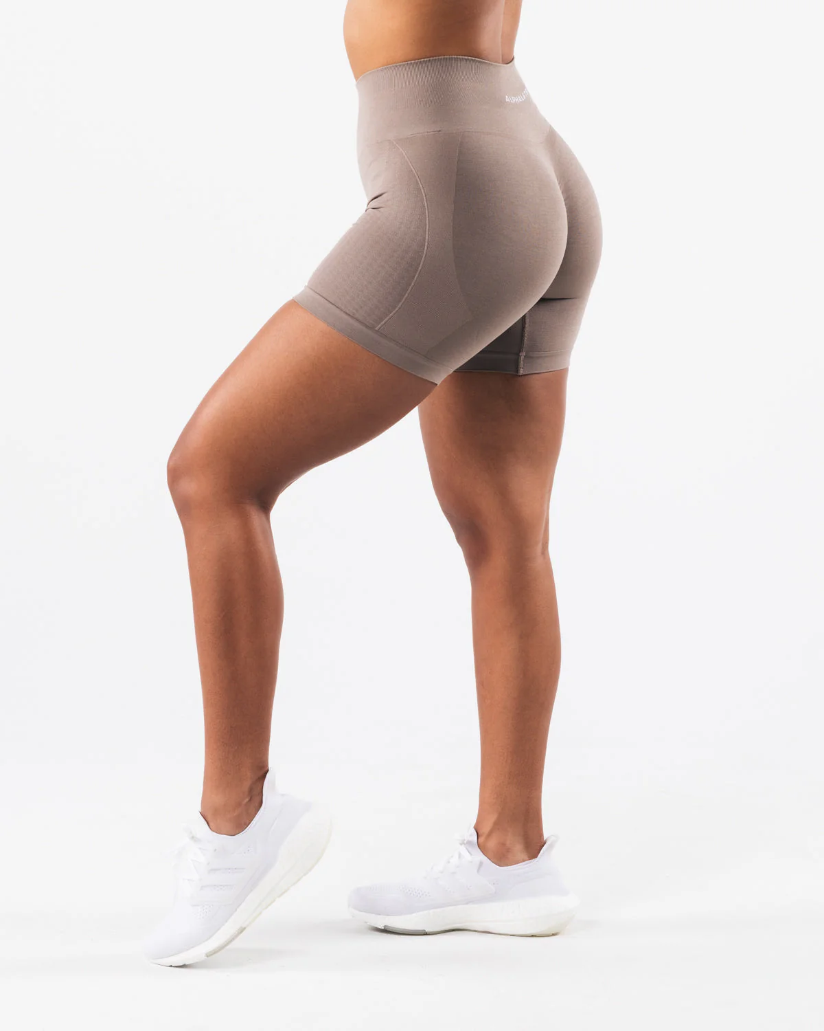 Contour Ultra-High Rise Short - Mocha - Image 4
