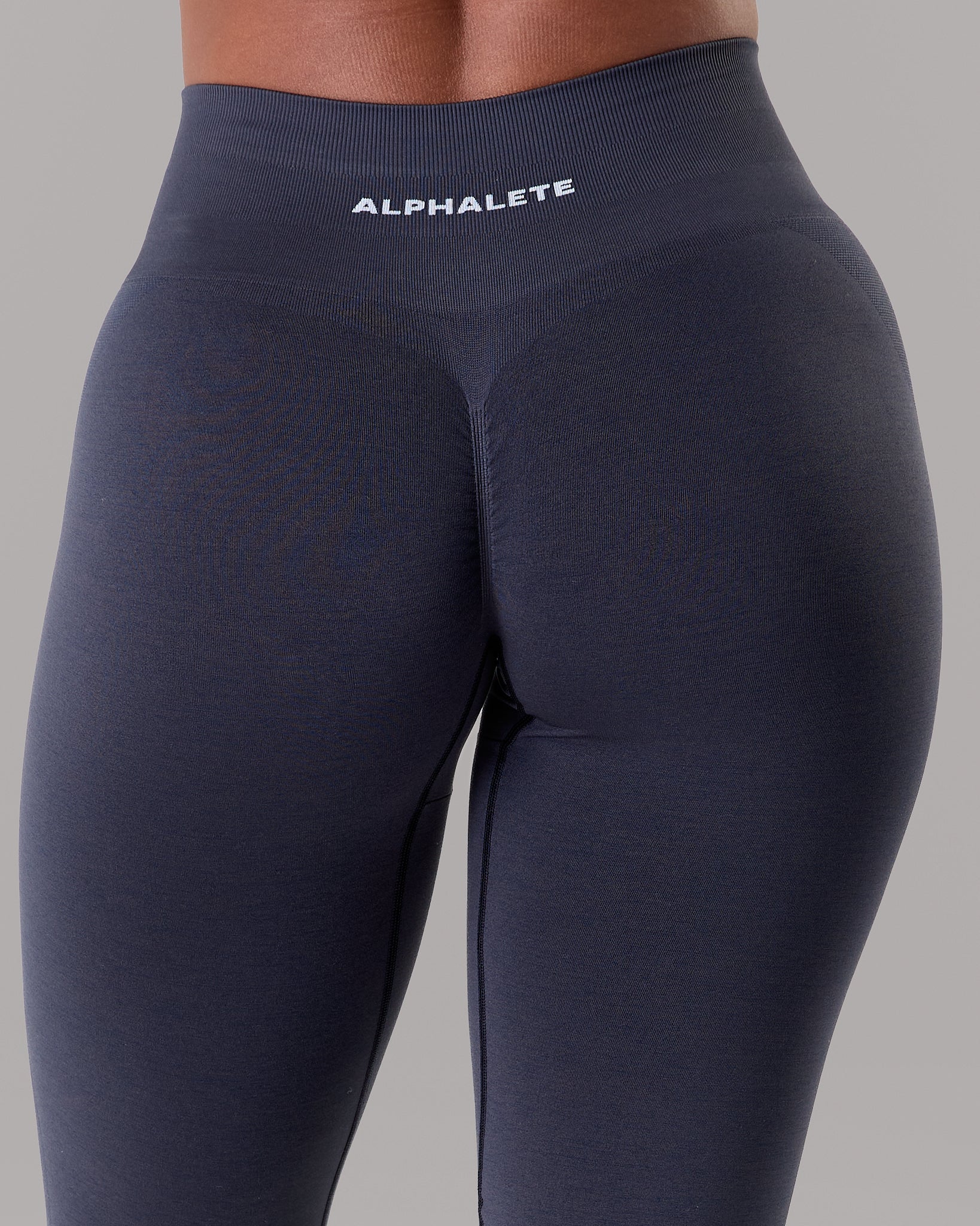 Amplify Ultra-High Rise Flared Pant Long - Deep Navy - Image 5