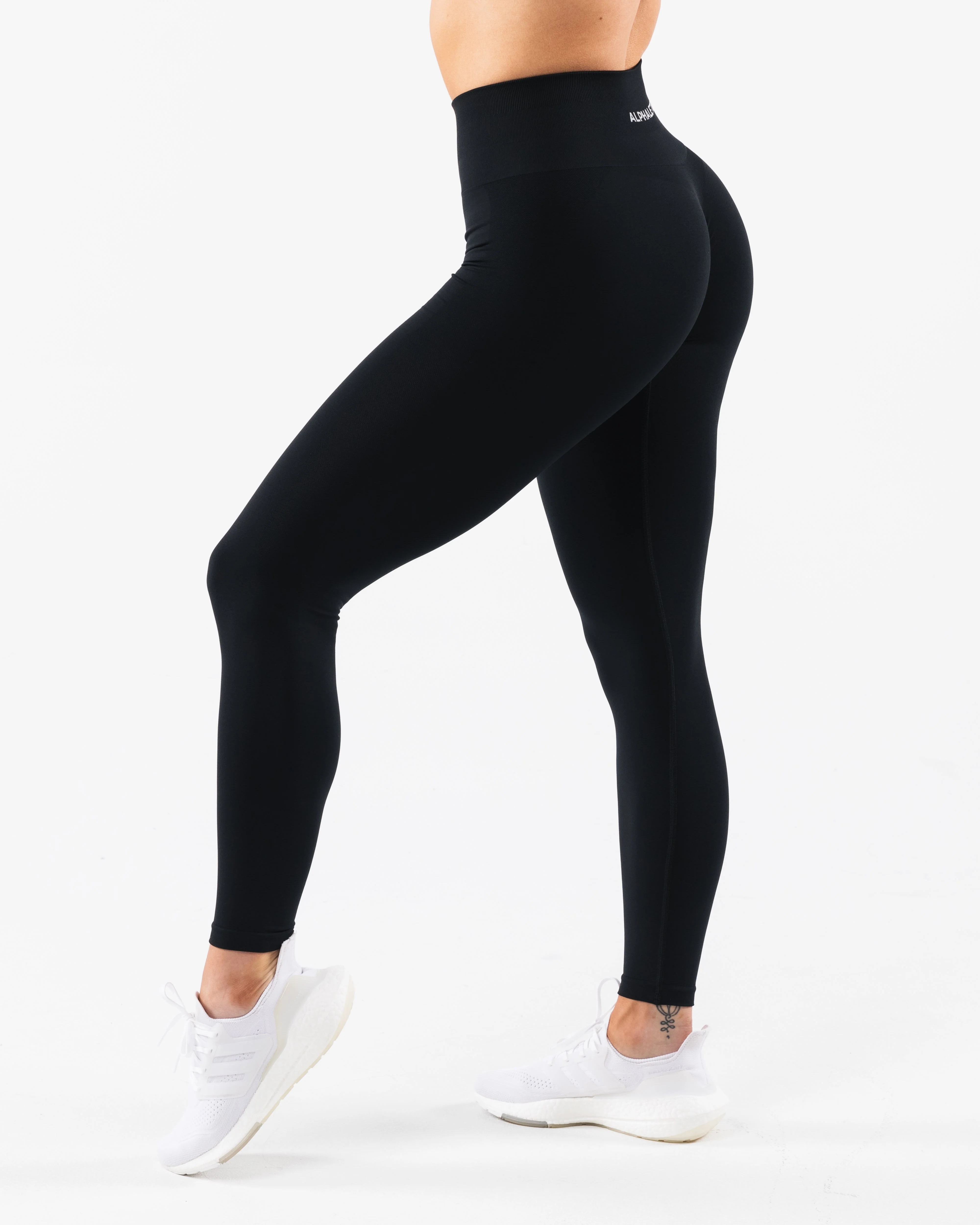 Amplify Gravity Ultra-High Rise Legging - Black - Image 4