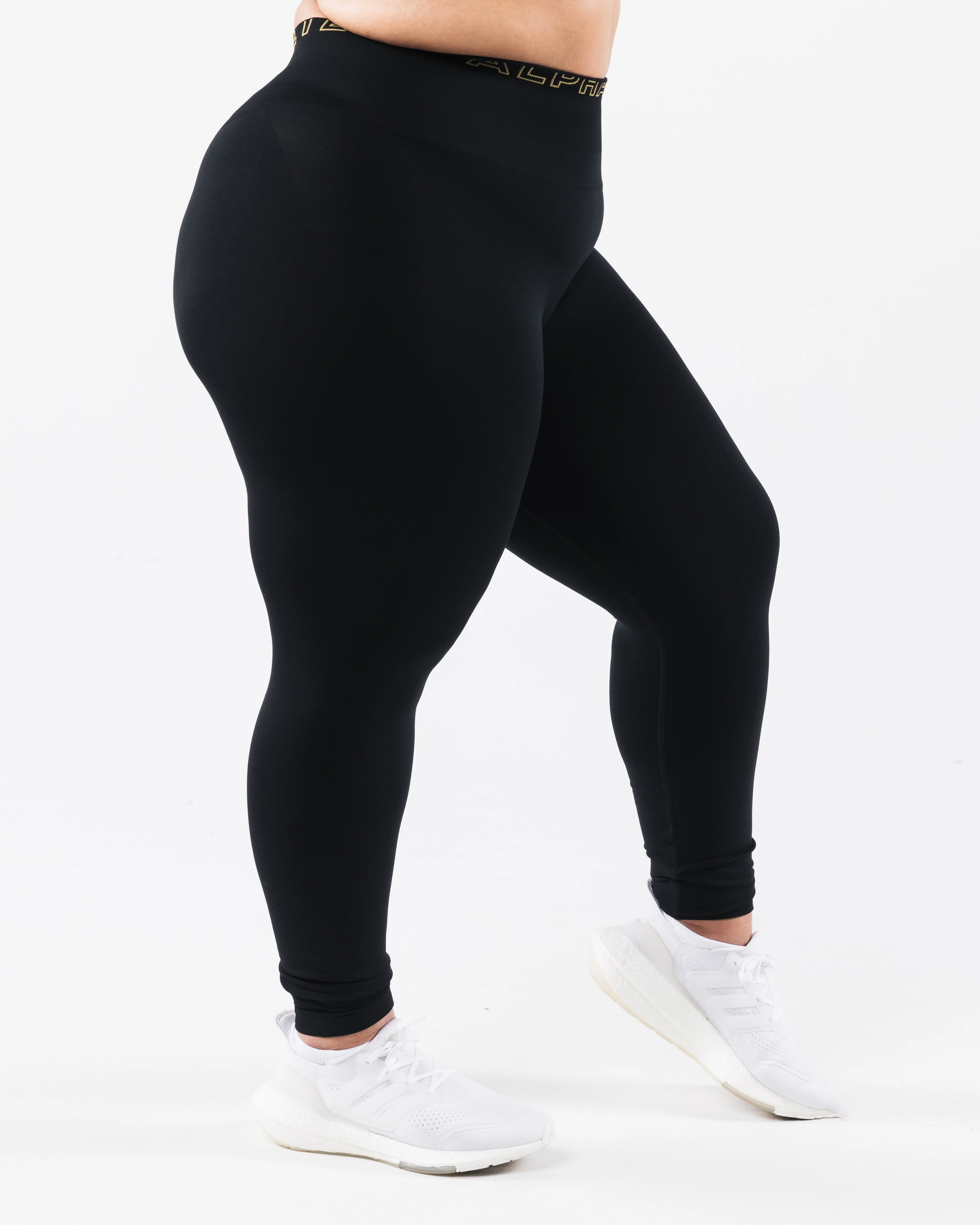 Amplify Gravity Ultra-High Rise Legging - Black SE - Image 10