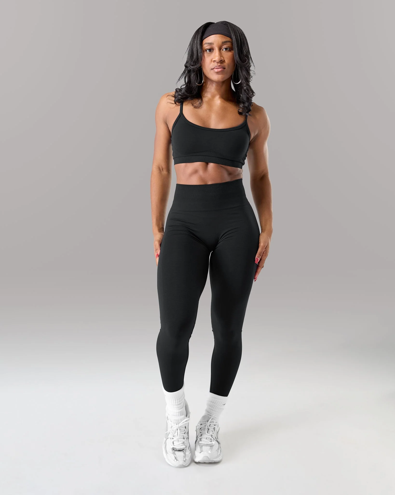 Amplify Ultra-High Rise Legging - Black - Image 4