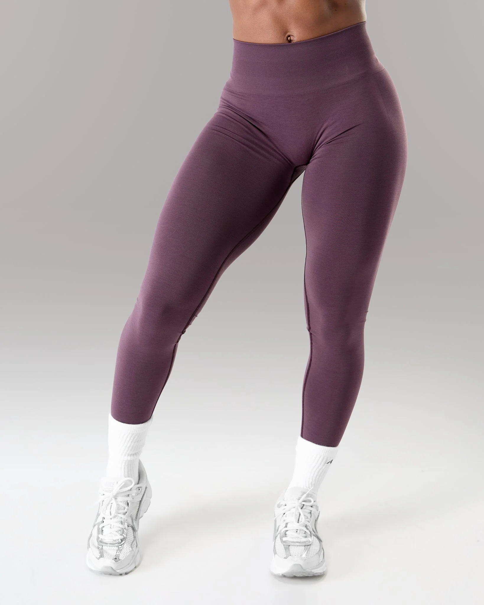 Amplify Mid Rise Legging - Black Garnet - Image 3