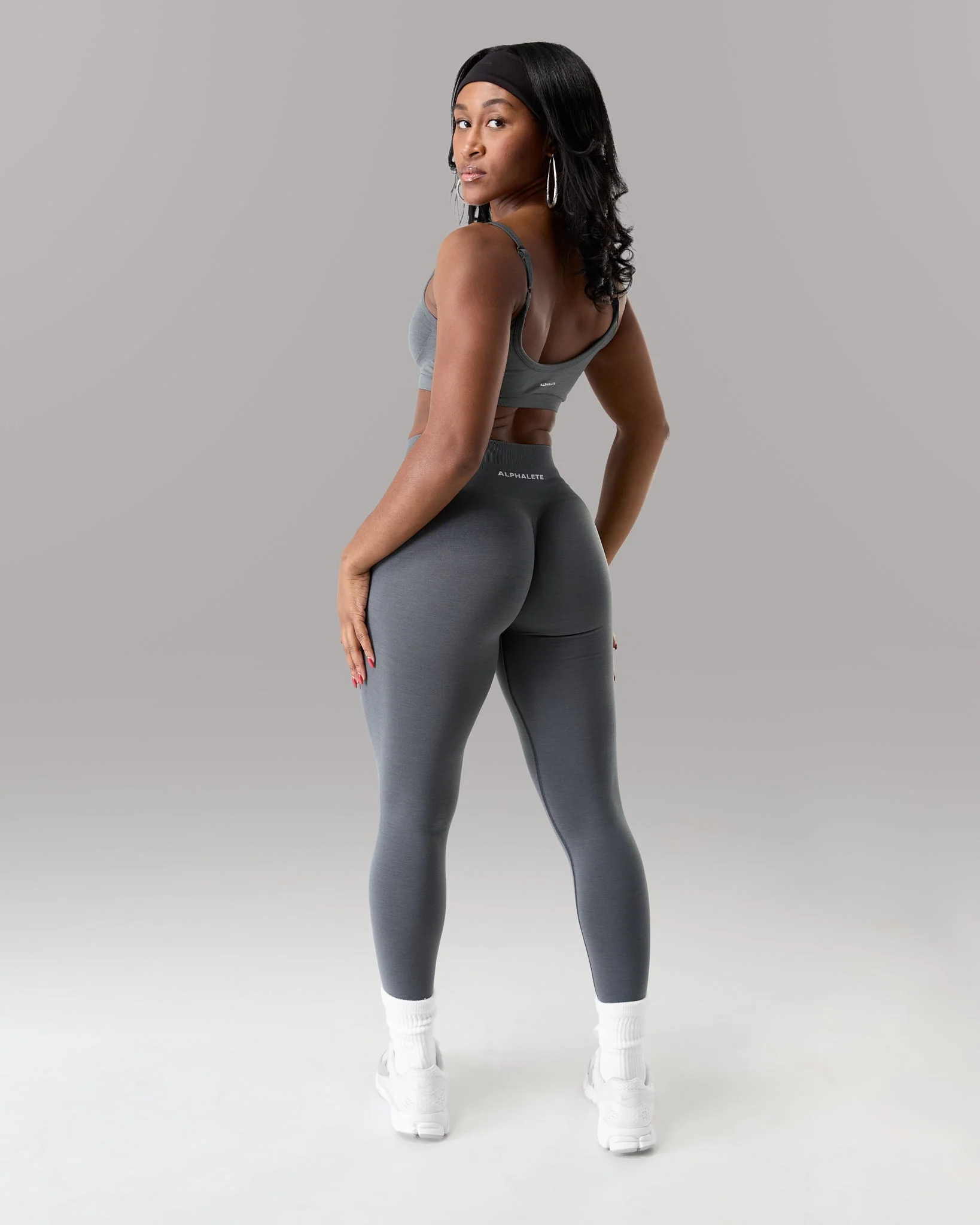Amplify Mid Rise Legging - Smoke - Image 4