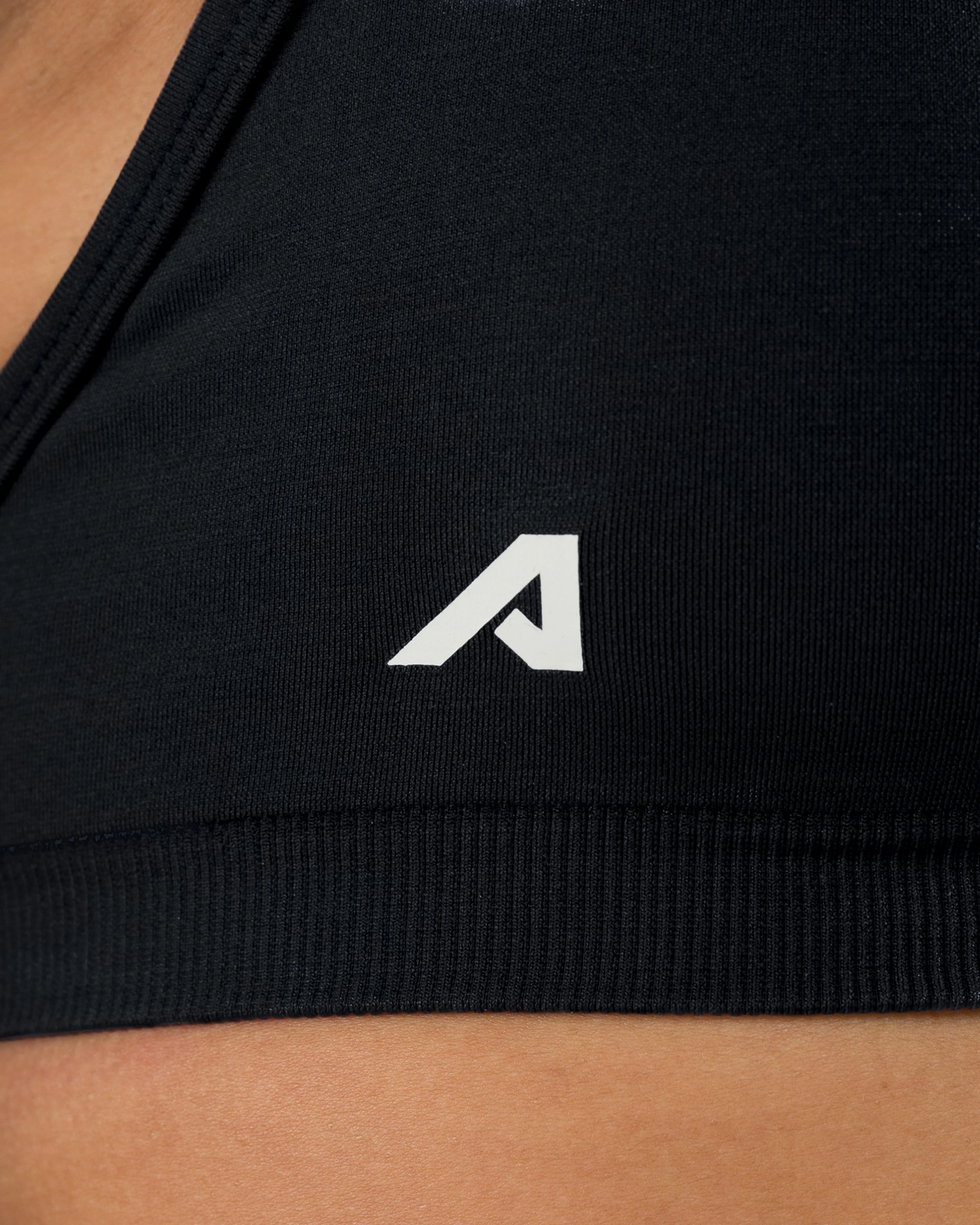 Amplify Minimal Bra - Black - Image 5