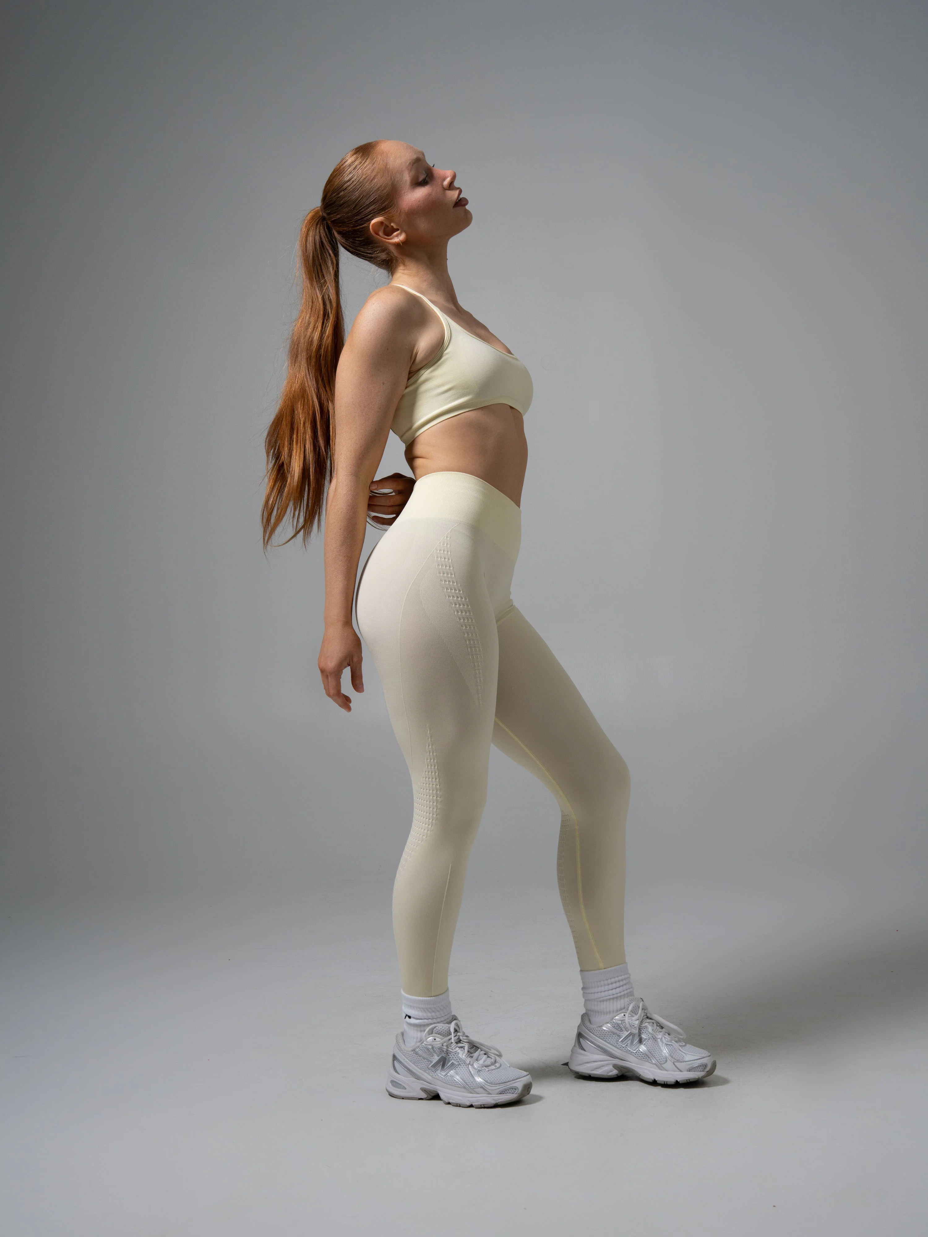 Amplify Open Back Bra - Buttercream - Image 4