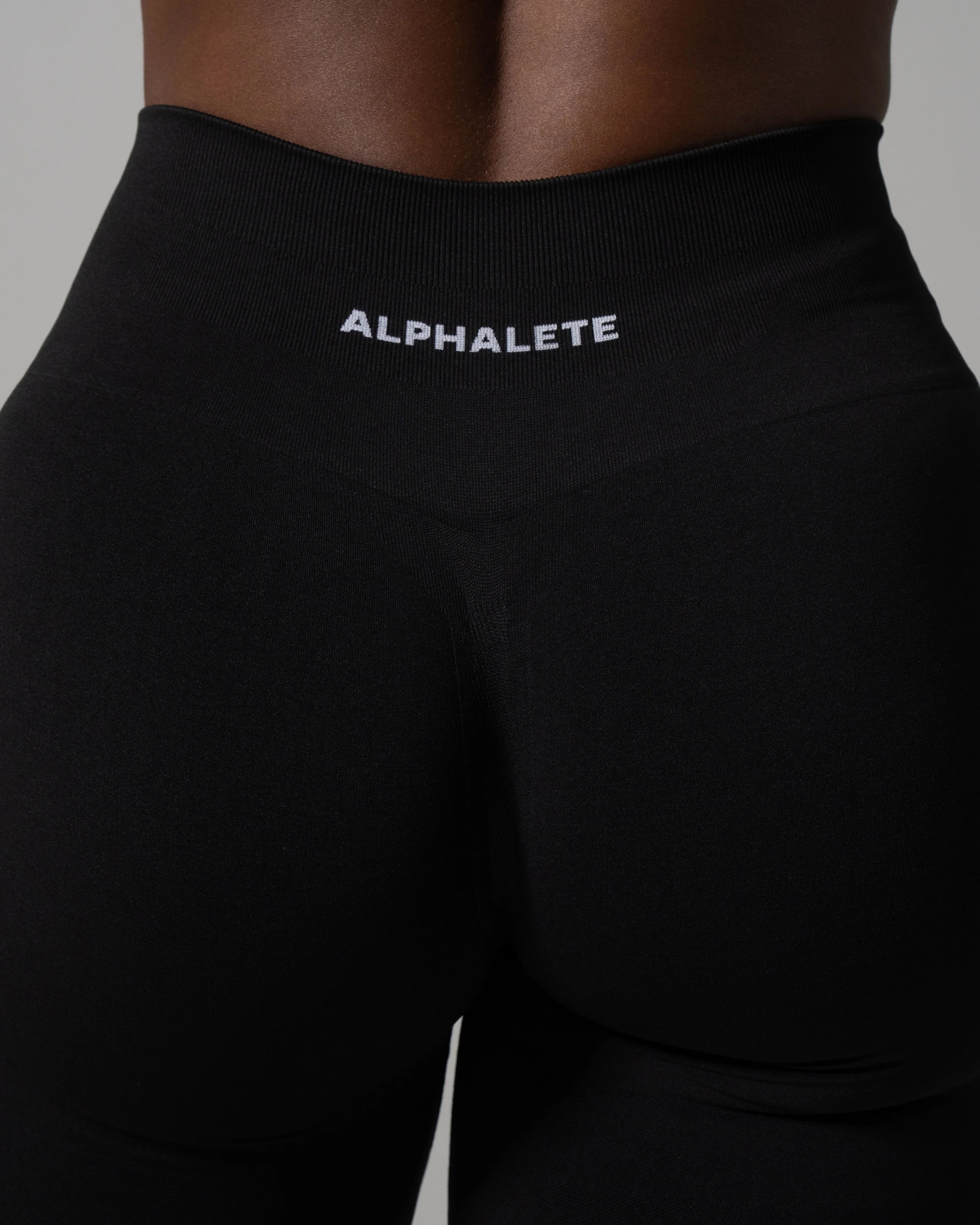 Pump Mid Rise Flared Pant Long - Black - Image 6
