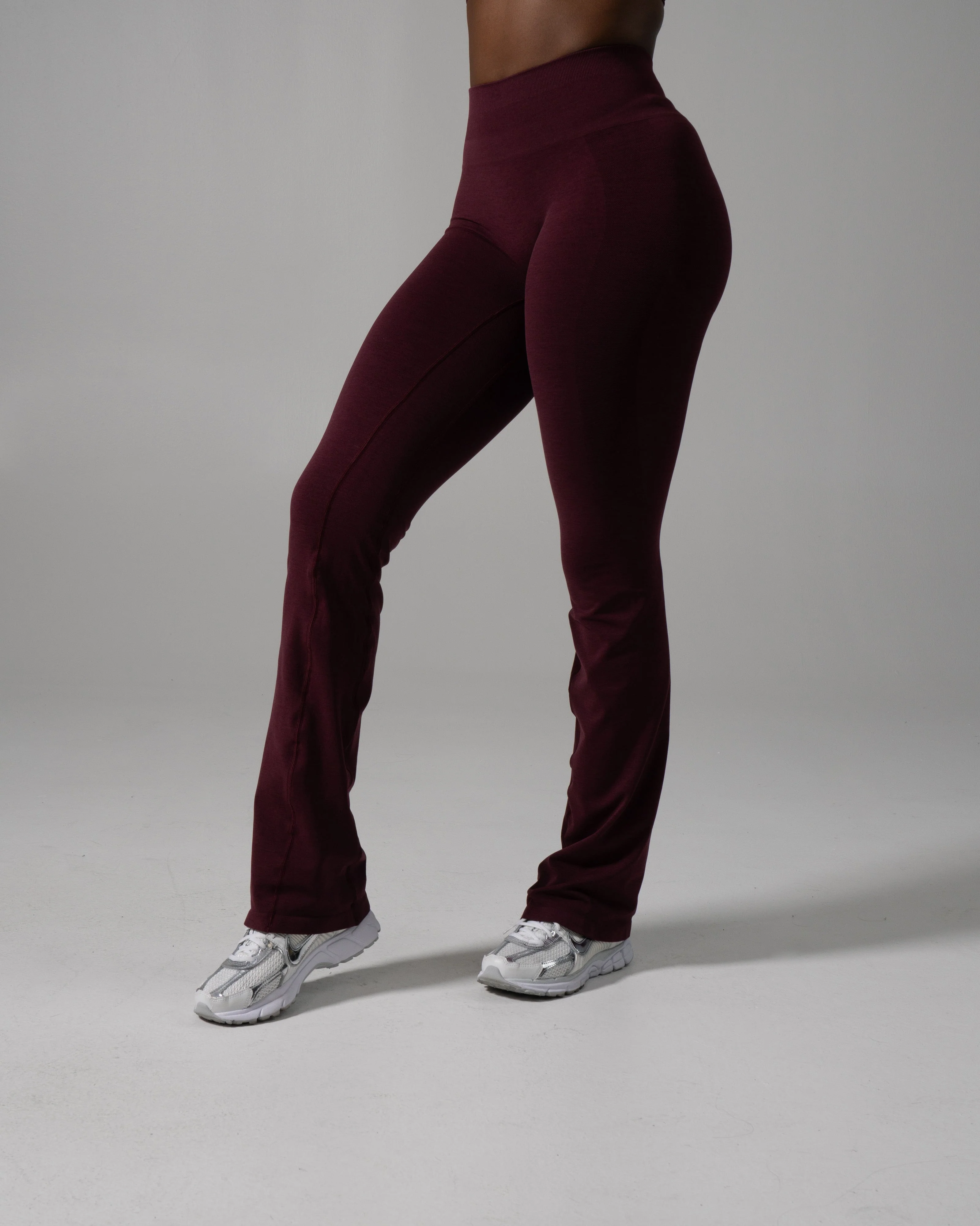 Pump Mid Rise Flared Pant Long - Merlot - Image 3