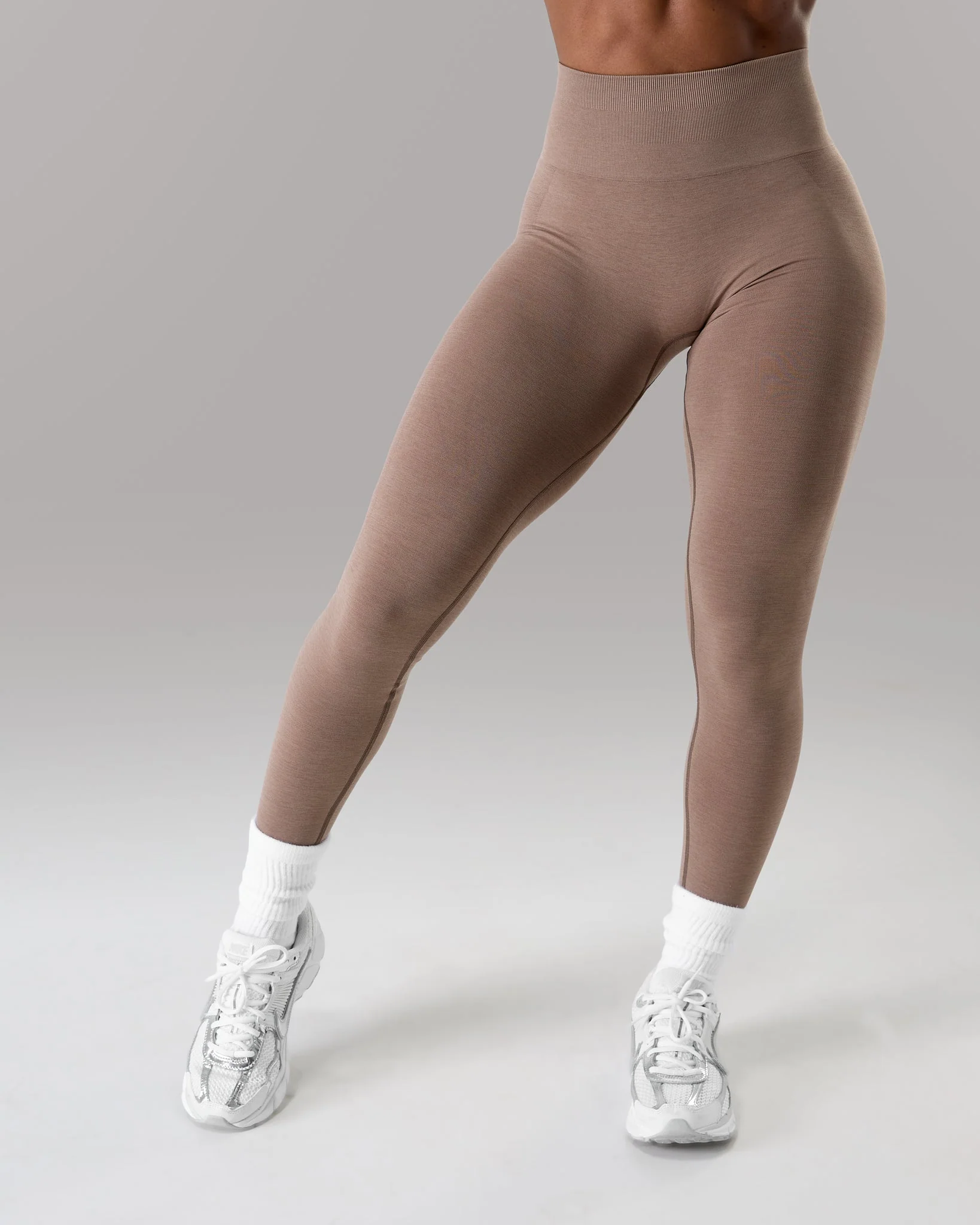 Pump High Rise Legging - Mocha - Image 3