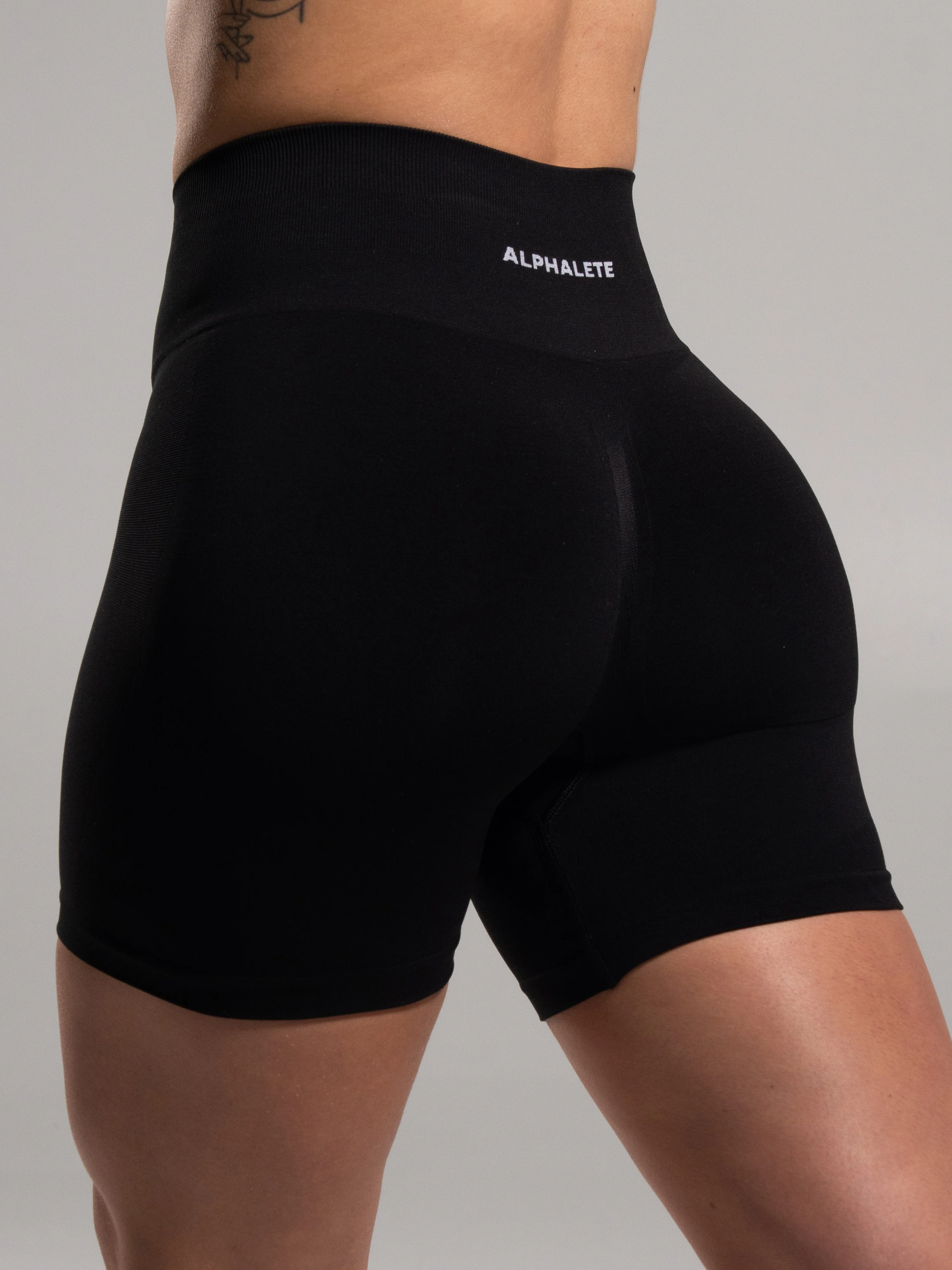 Pump High Rise Short - Black - Image 6