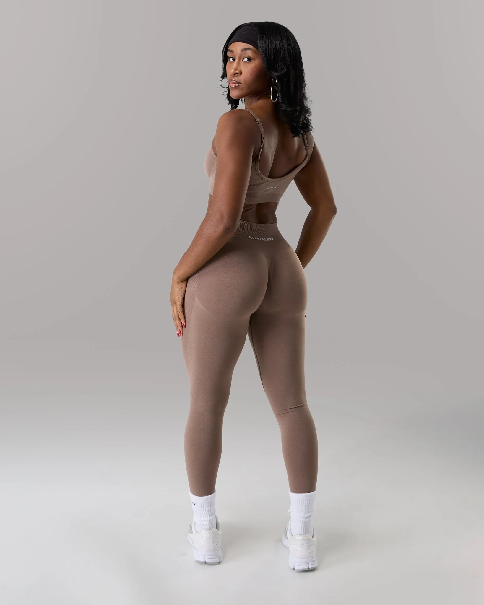 Pump Mid Rise Legging - Mocha - Image 4