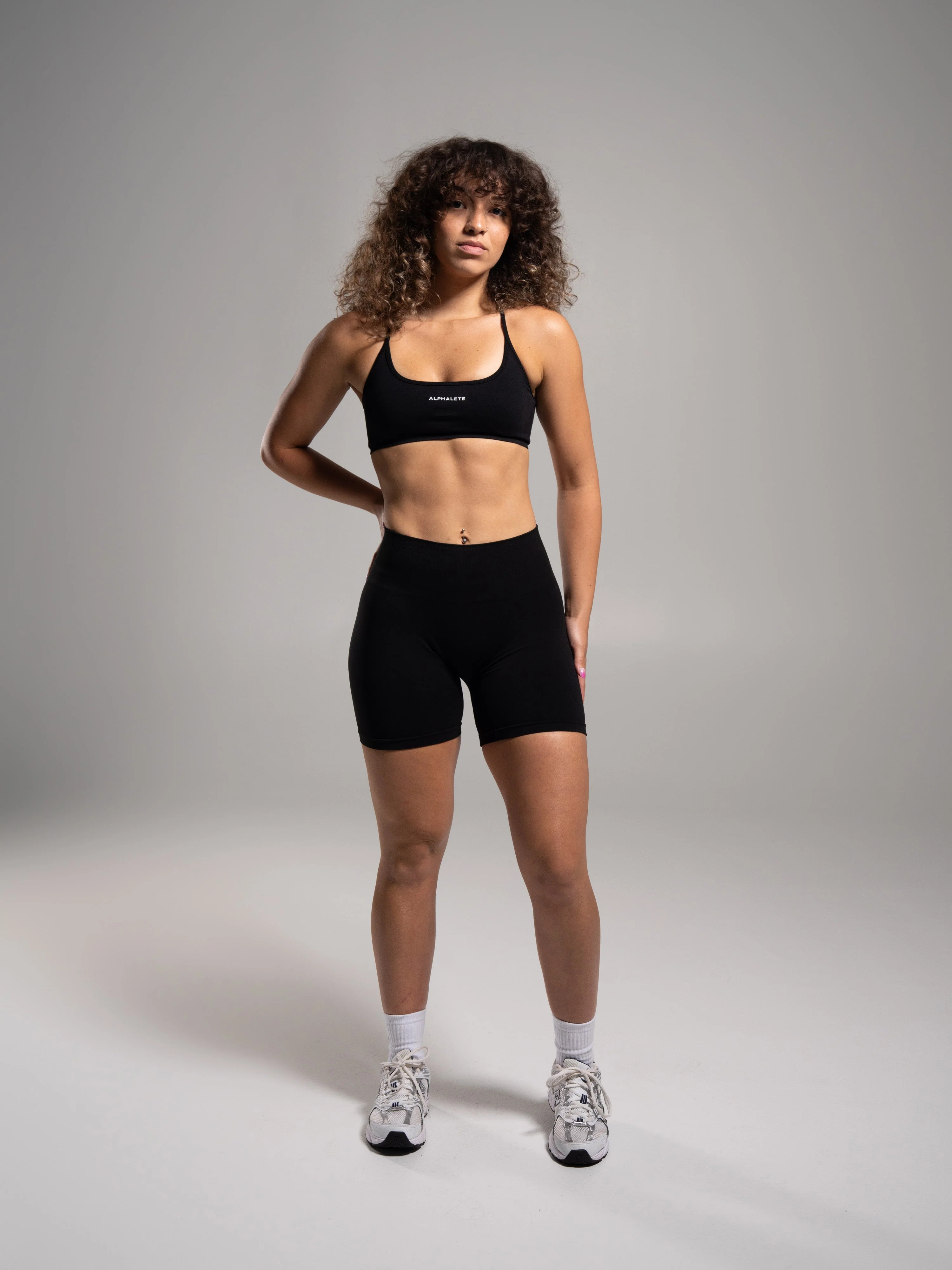 Pump Mid Rise Short - Black - Image 4