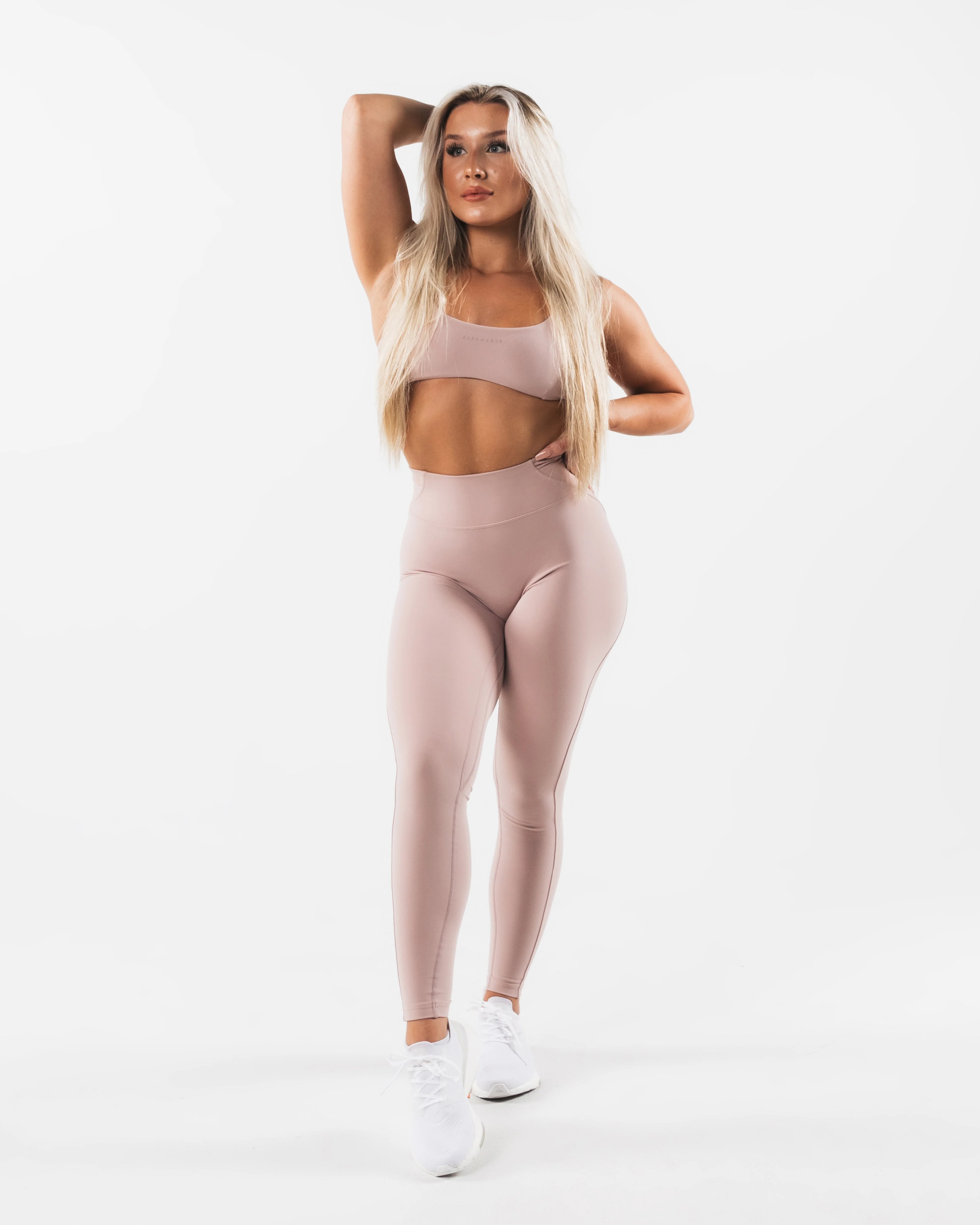 Aura Ultra-High Rise Legging - Porcelain - Image 2