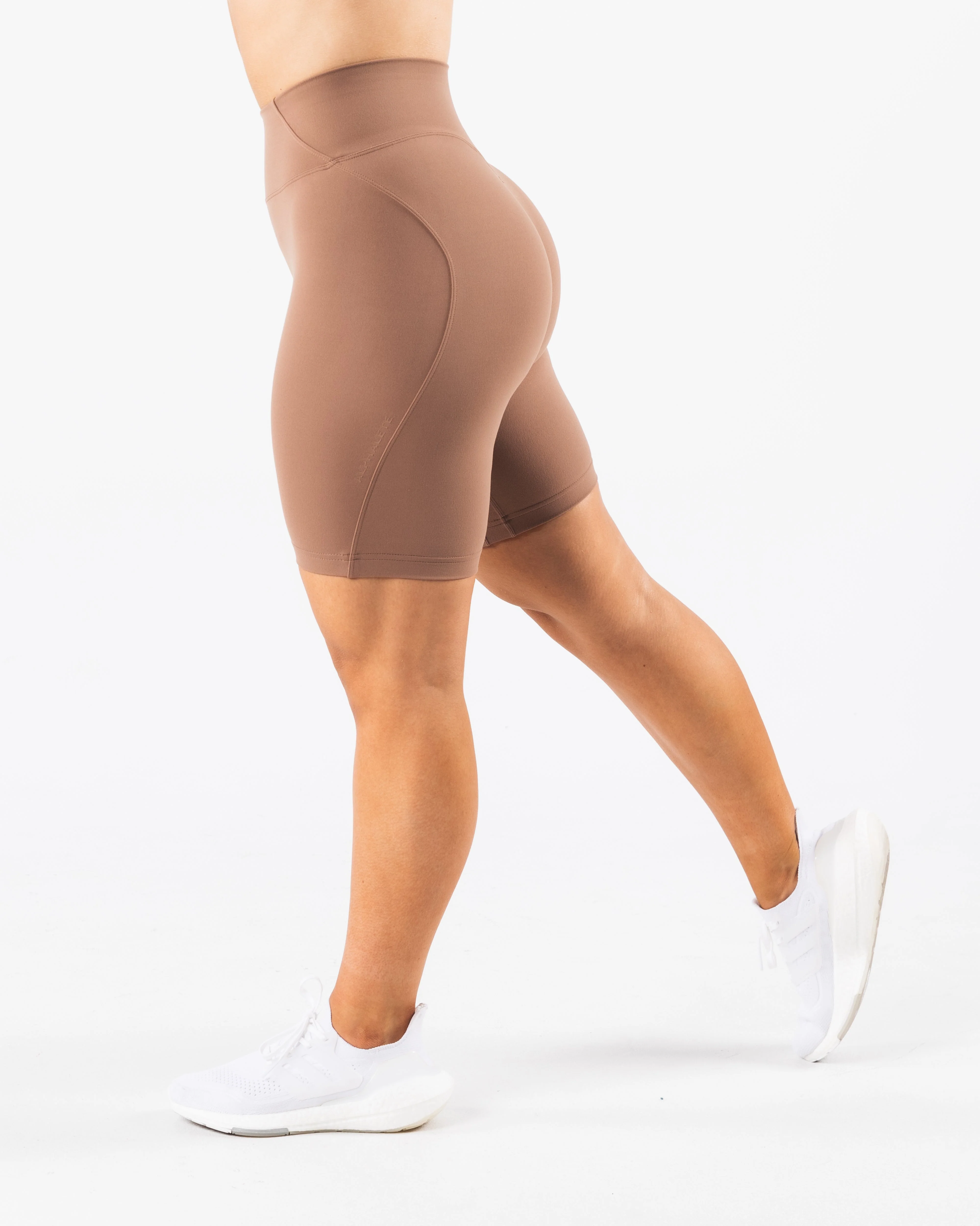 Aura Ultra-High Rise Biker Short - Oak - Image 3