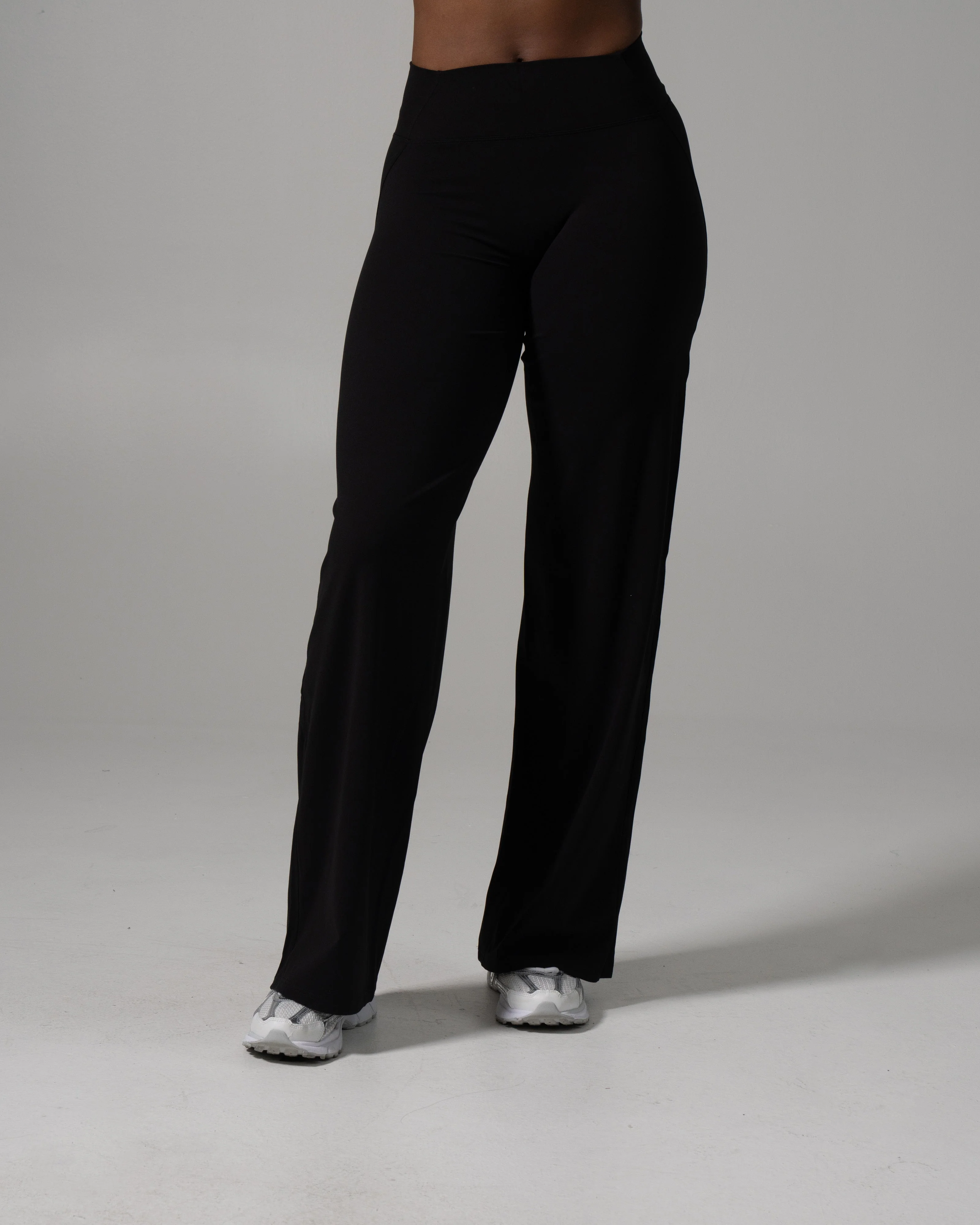 Aura Wide Leg Pant Long - Black - Image 3