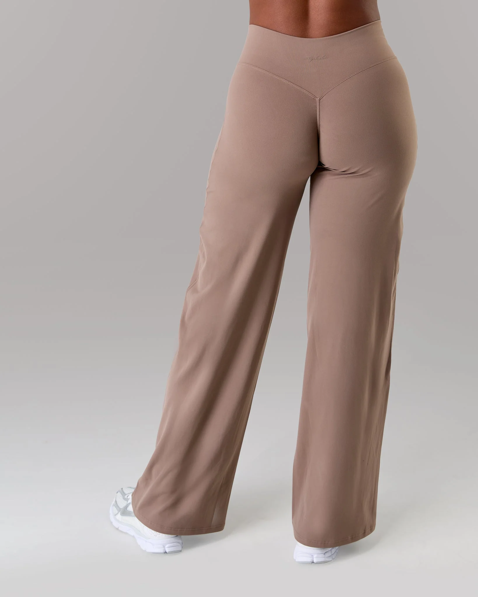 Aura Wide Leg Pant Long - Mocha - Image 4