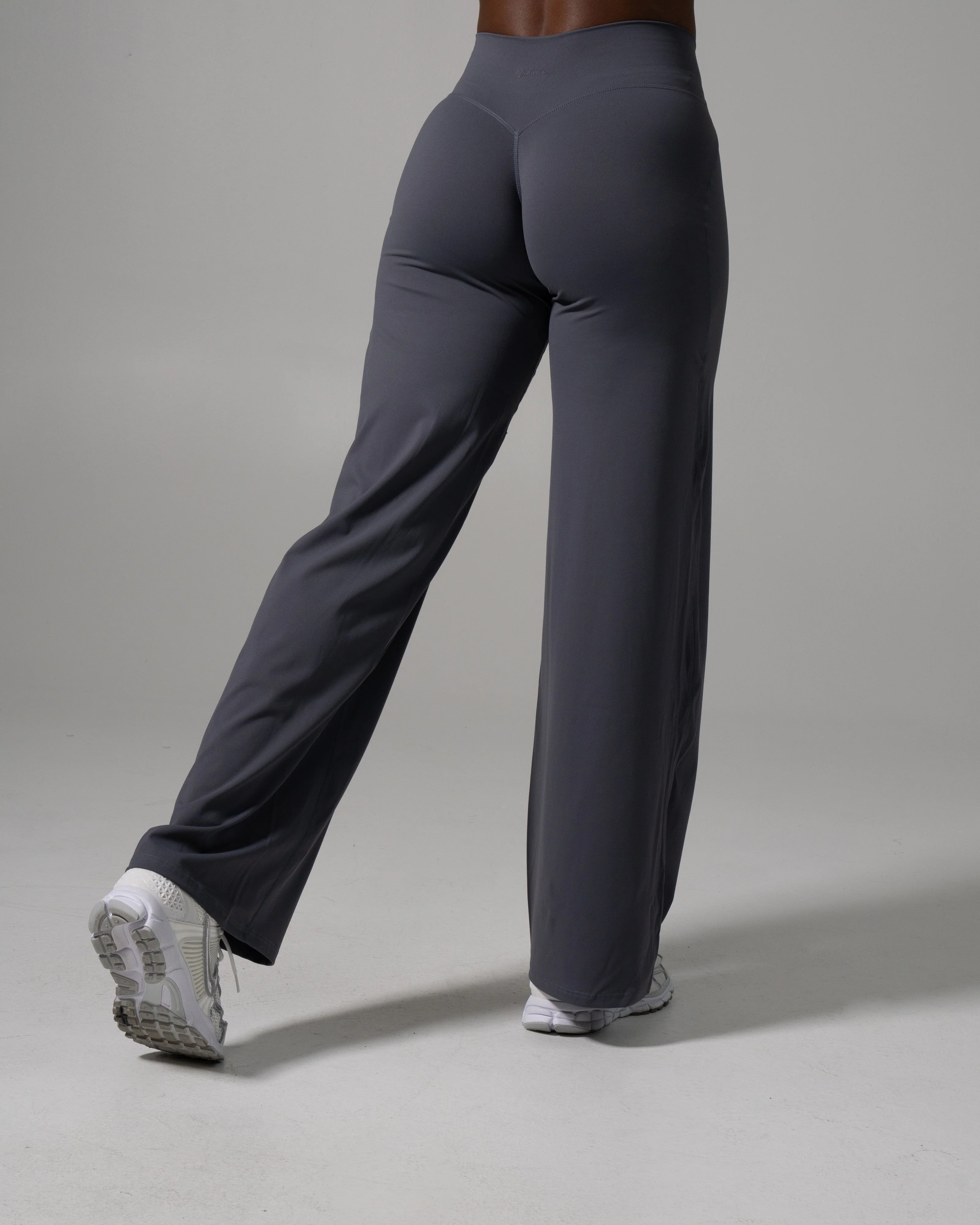Aura Wide Leg Pant Long - Thunderstorm - Image 2