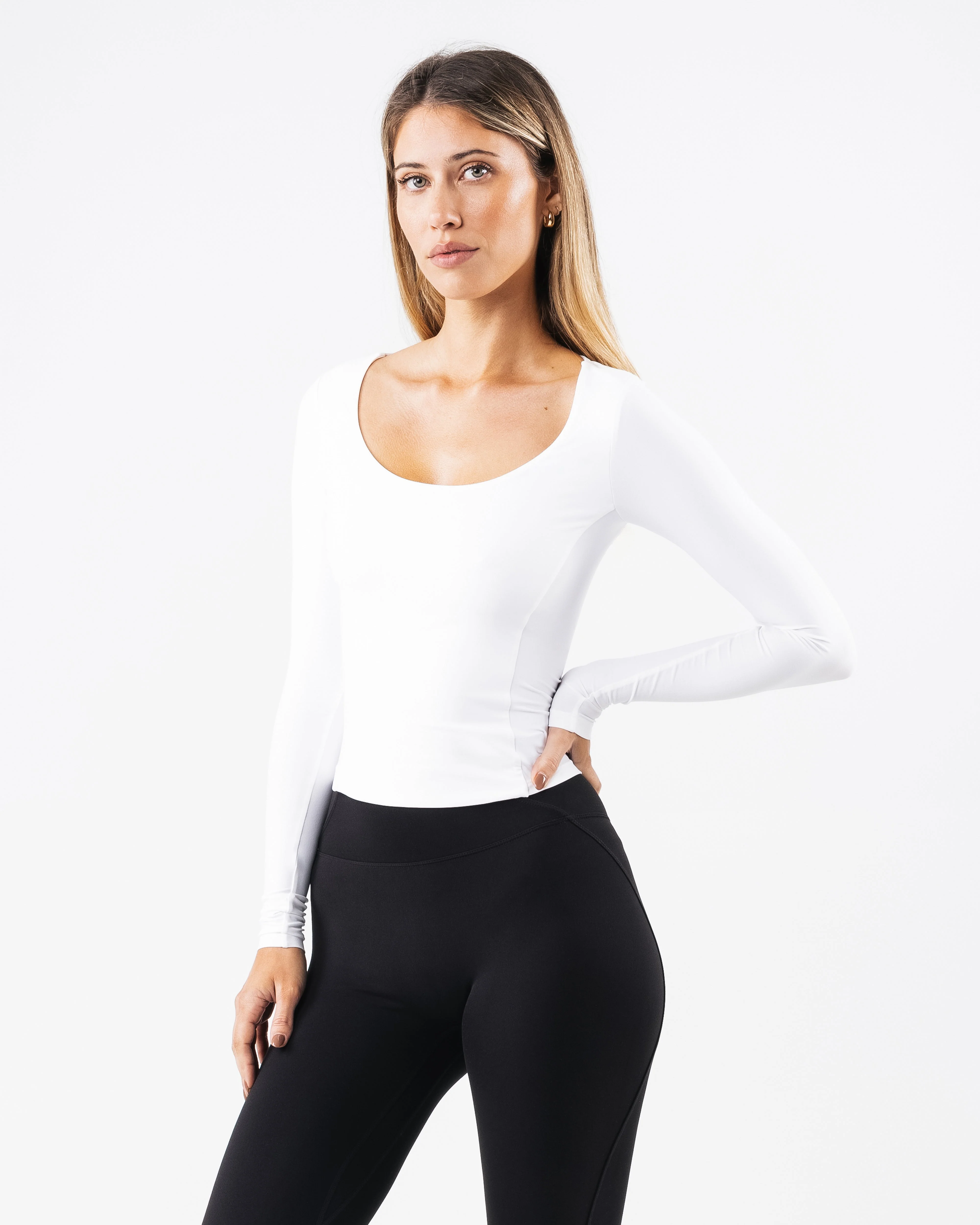 Basics Long Sleeve - White - Image 3