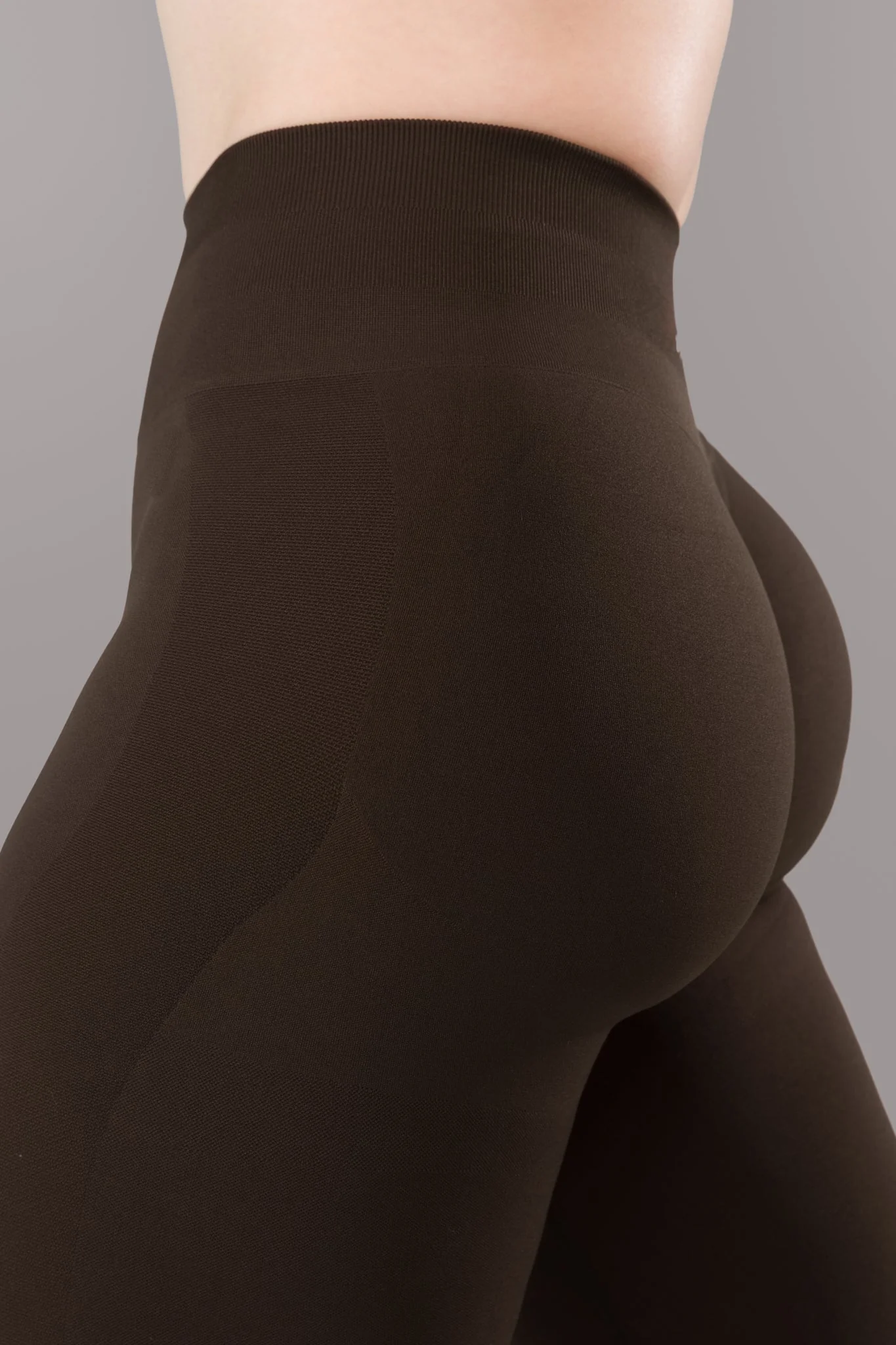 Pump Mid Rise Legging - Espresso - Image 10