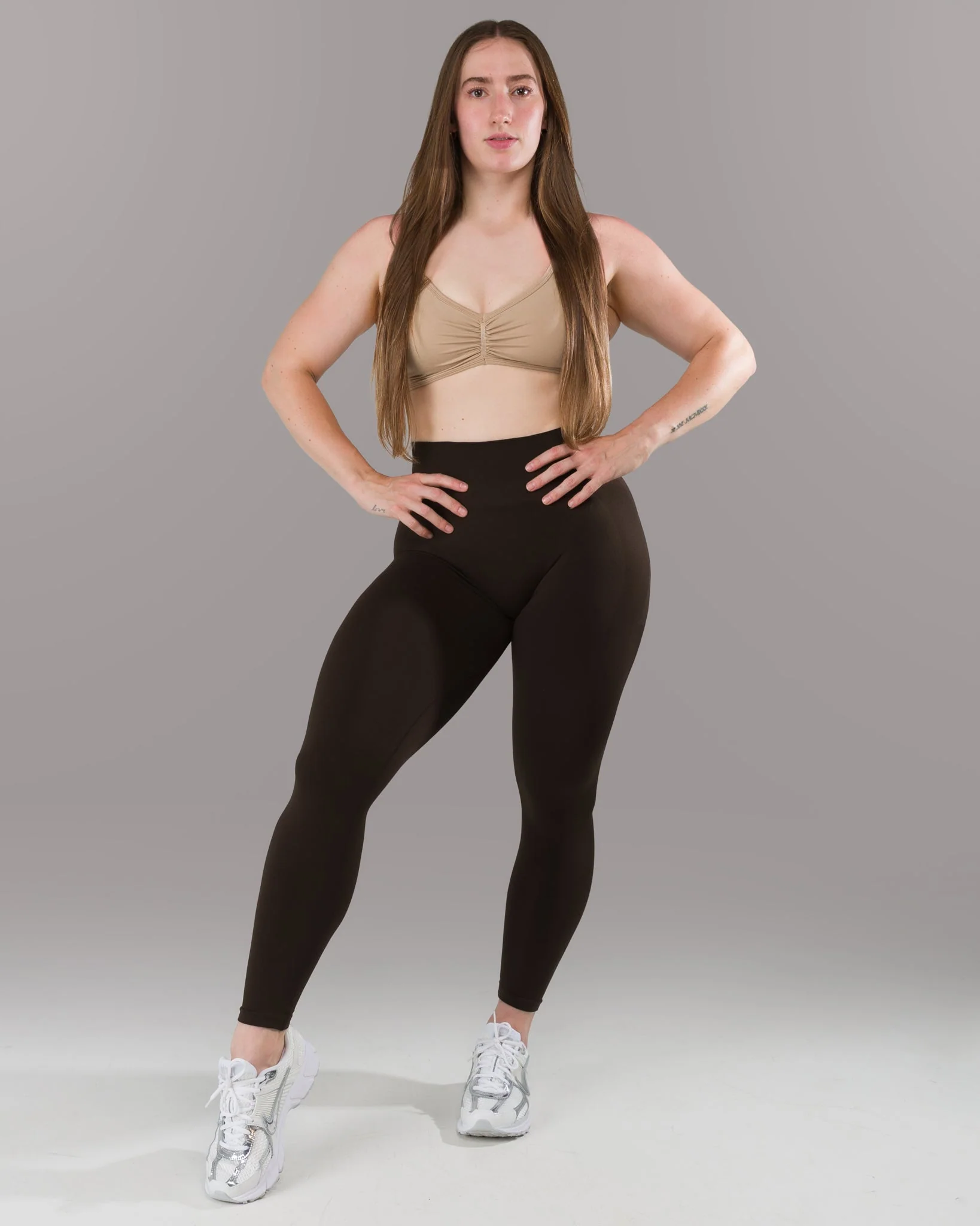 Pump Mid Rise Legging - Espresso - Image 9