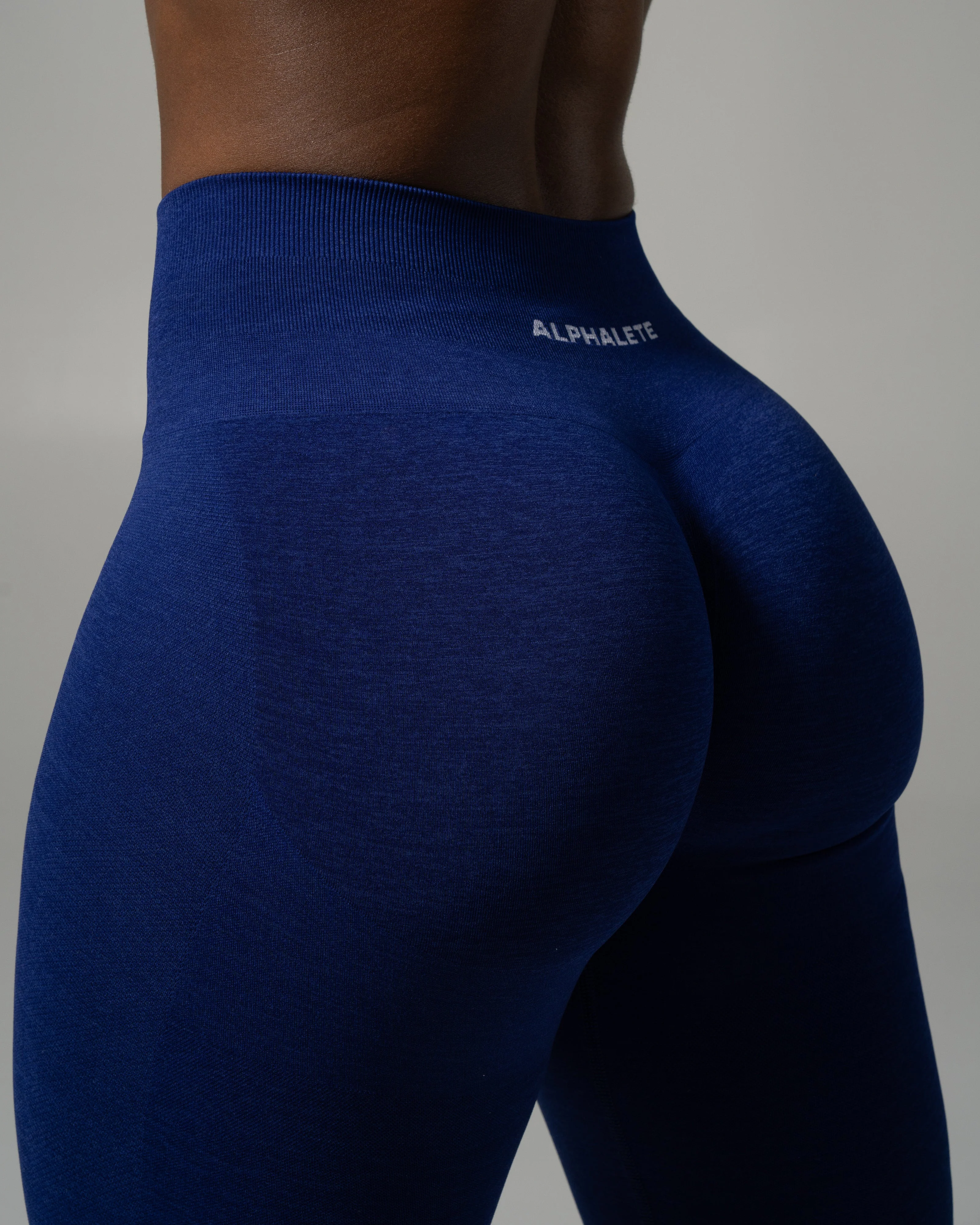 Pump Mid Rise Legging - Indigo - Image 6