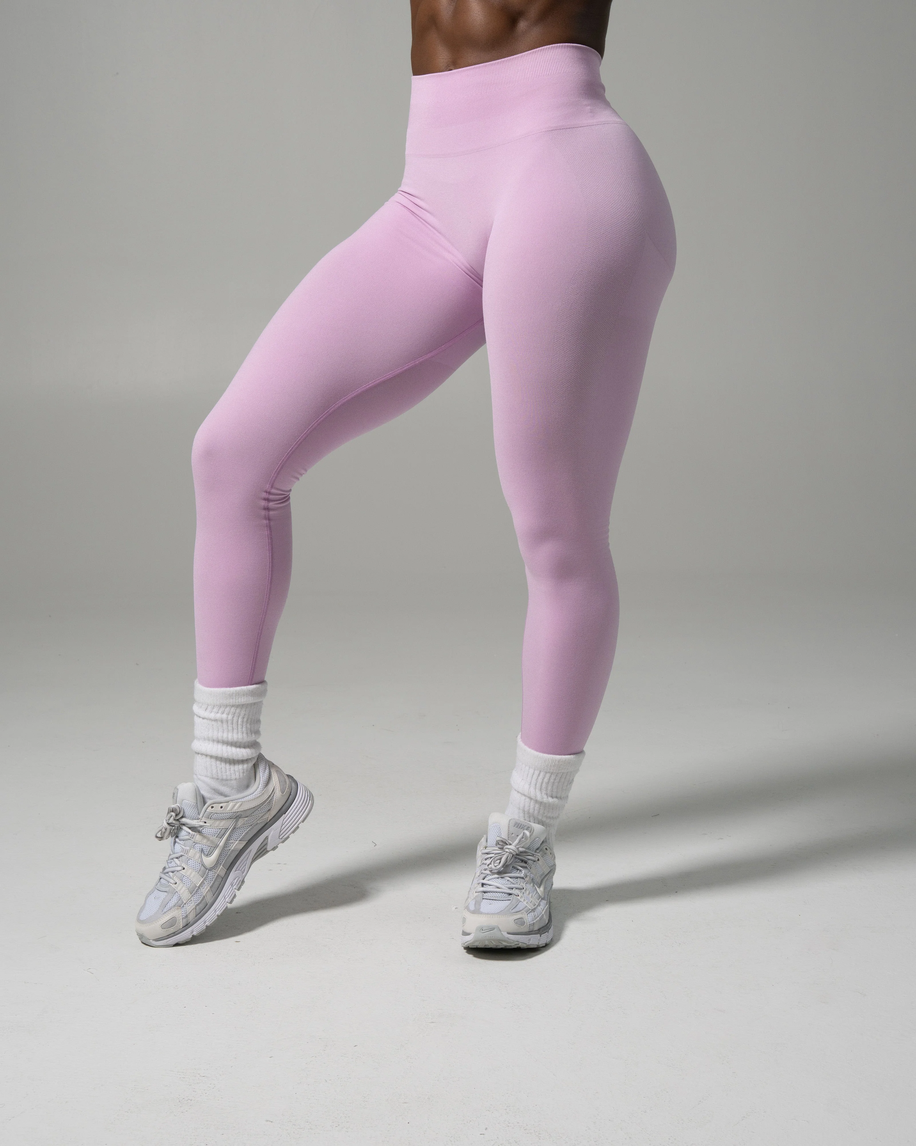 Pump Mid Rise Legging - Poise - Image 3