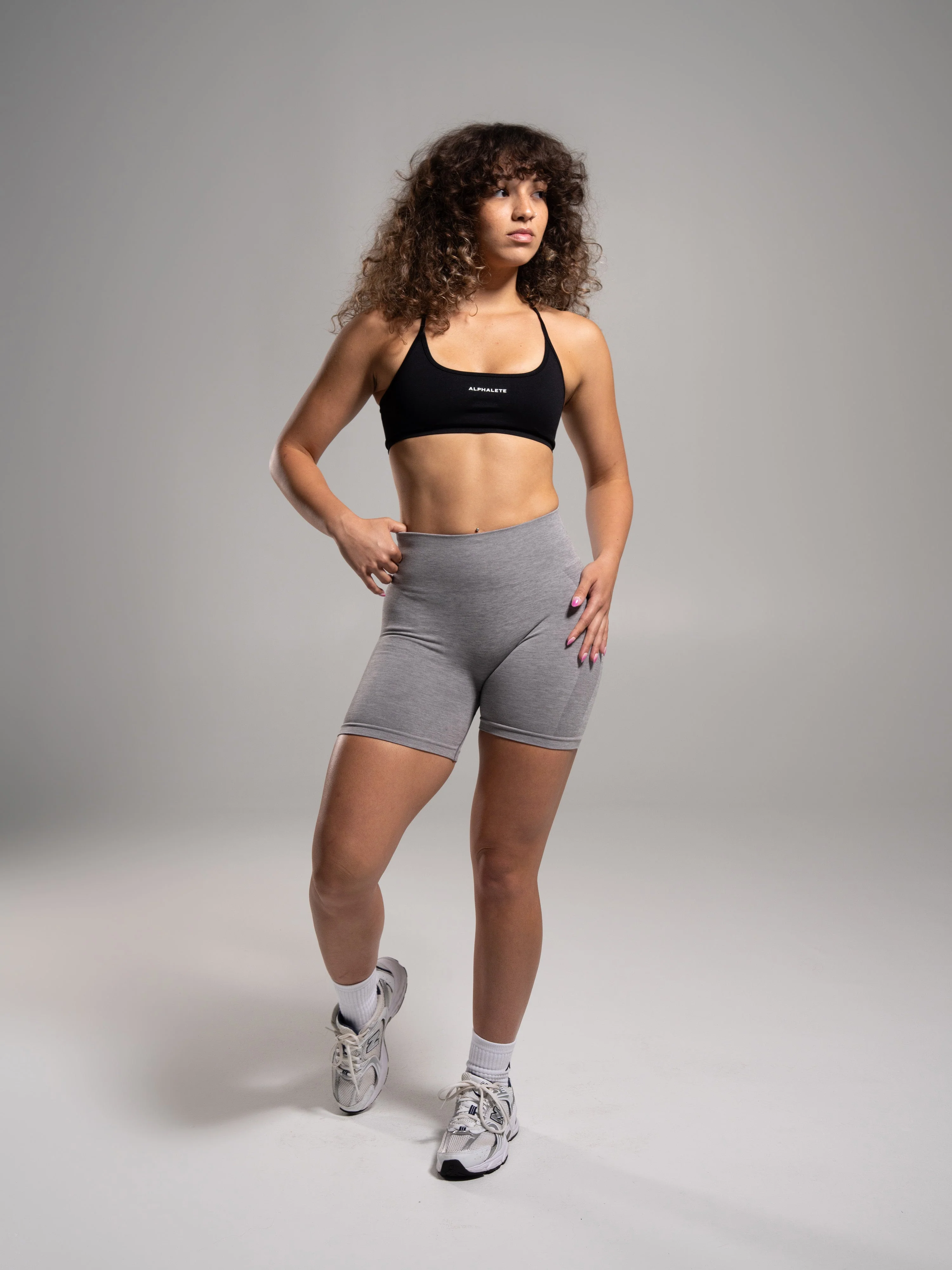 Pump Mid Rise Short - Heather Grey - Image 5
