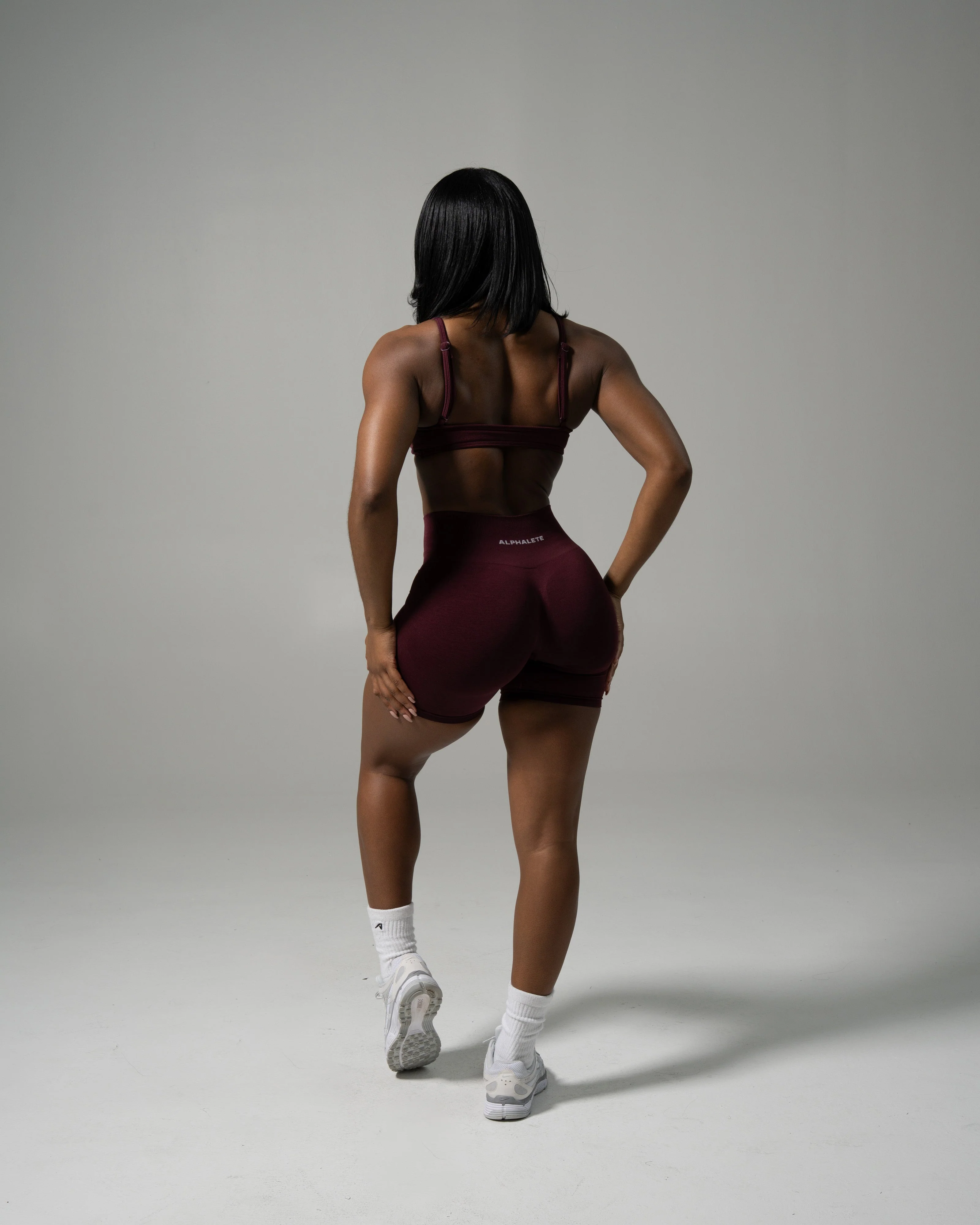 Pump Mid Rise Short - Merlot - Image 4