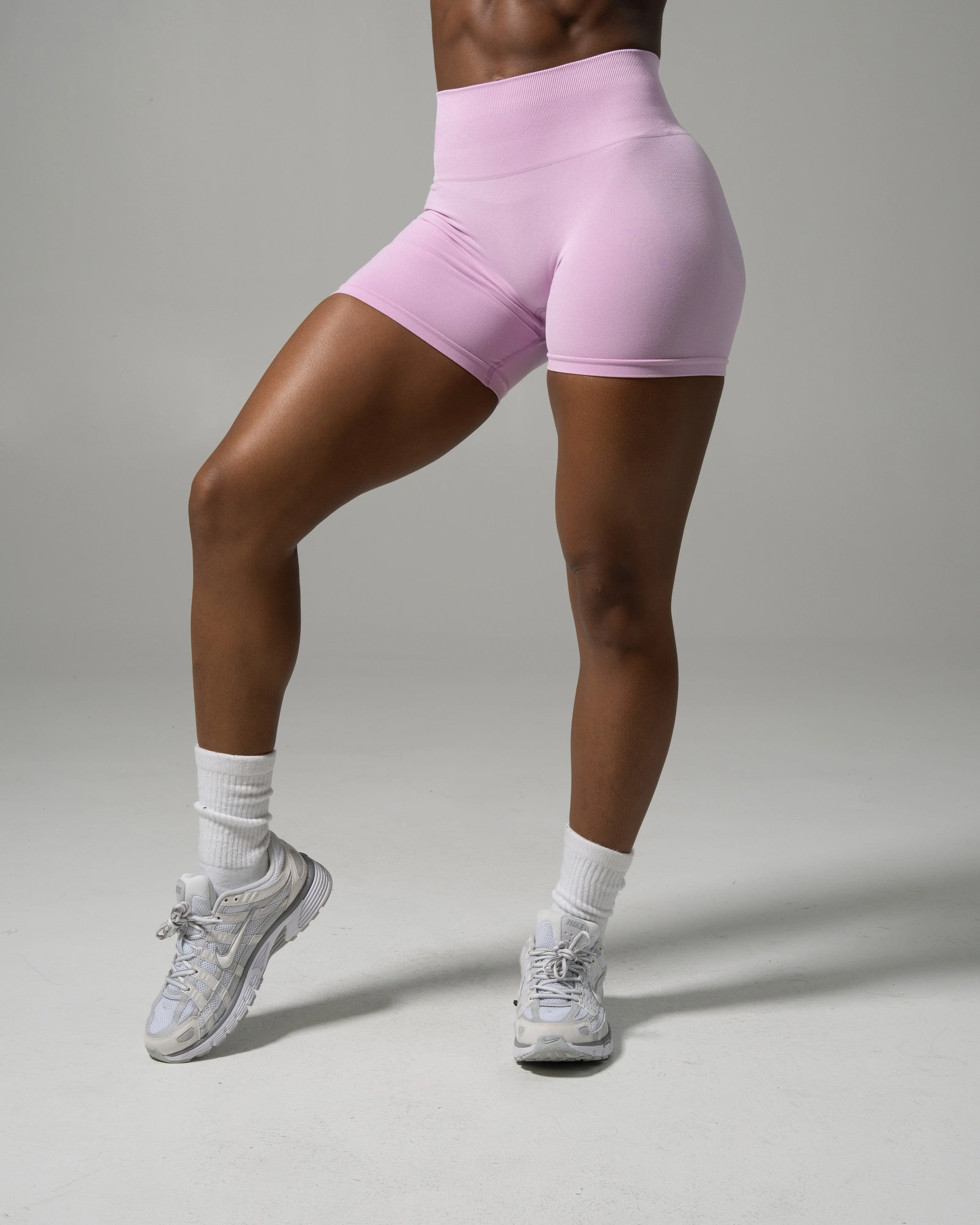 Pump Mid Rise Short - Poise - Image 3