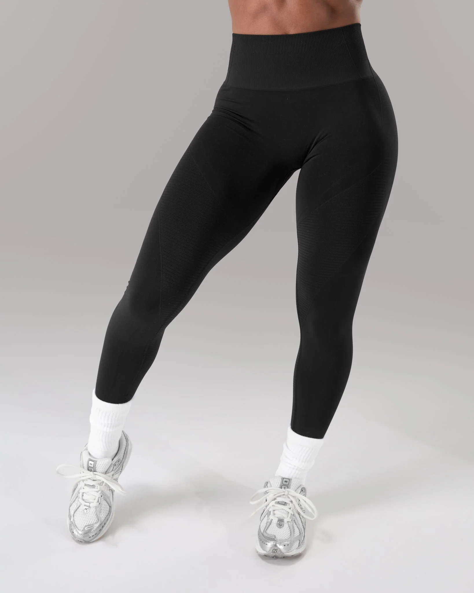 Revive High Rise Legging - Black - Image 3