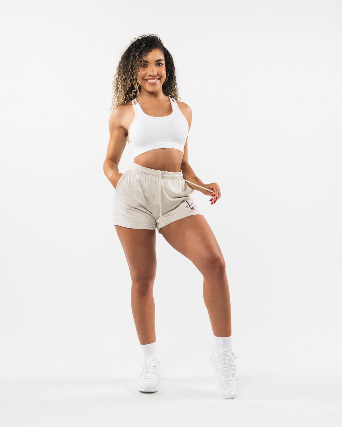 Signature Mesh Short 4" - Sea Shell - Image 2