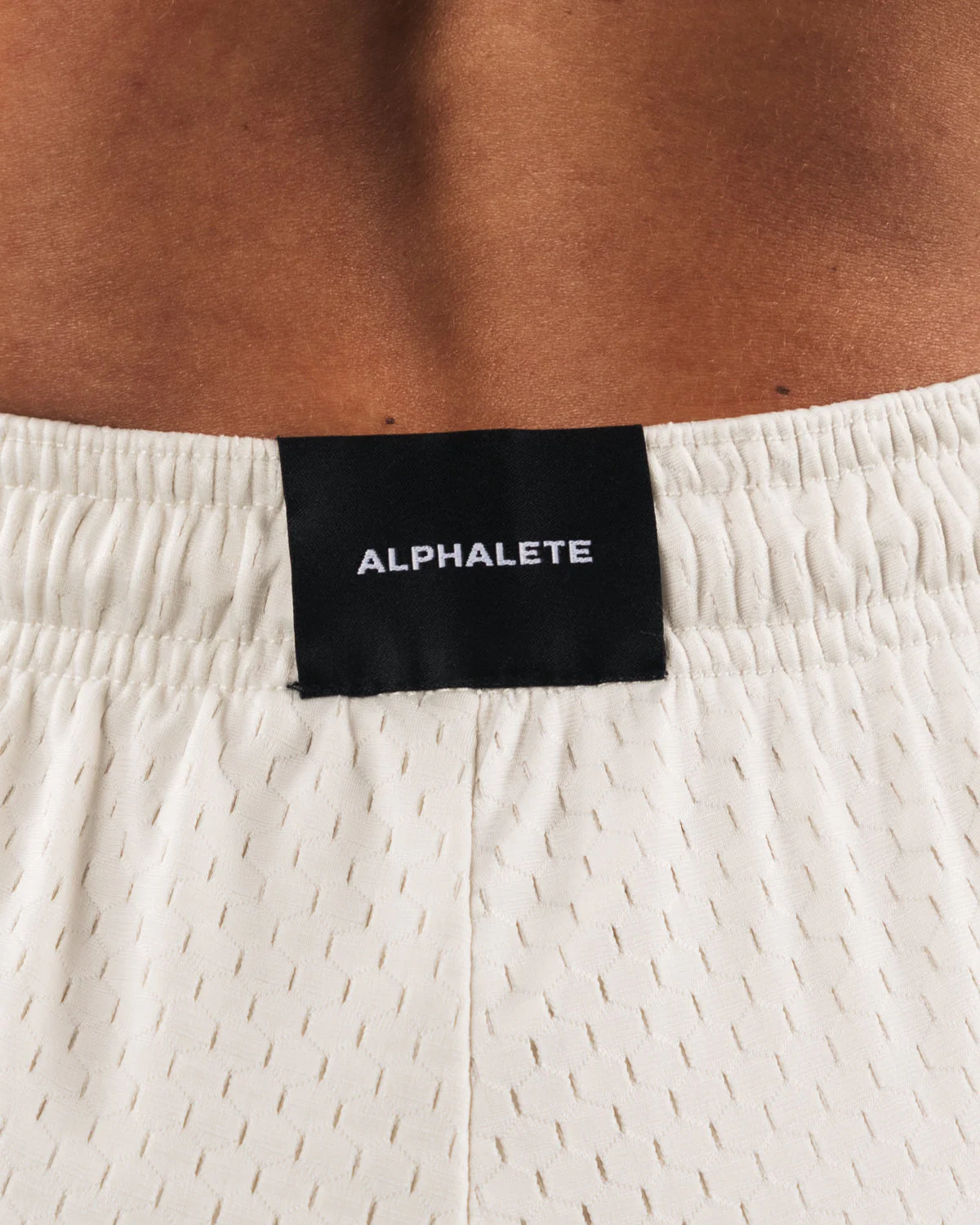 Signature Mesh Short 4" - Sea Shell - Image 5