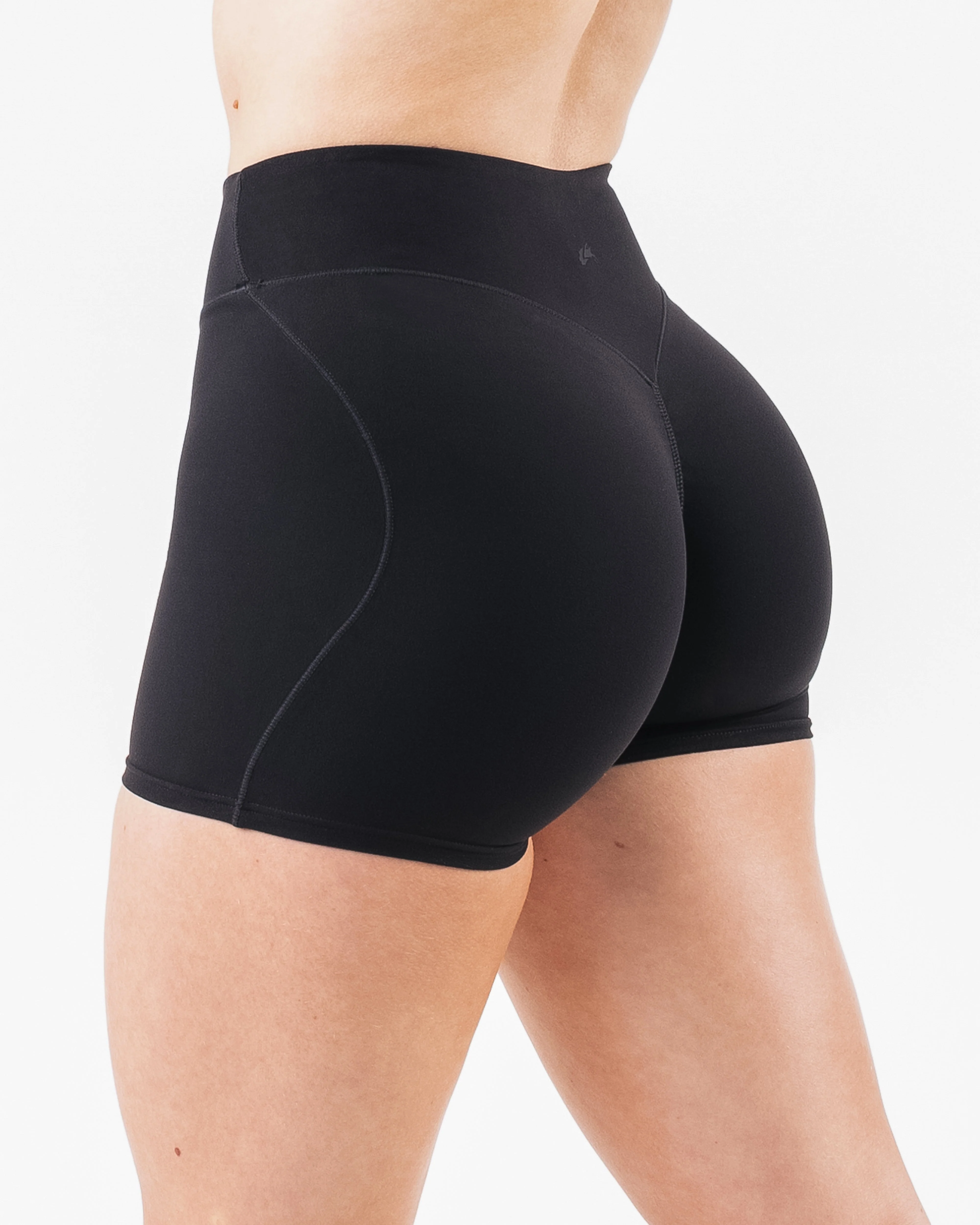 Everyday Core Mid Rise Short - Black - Image 6