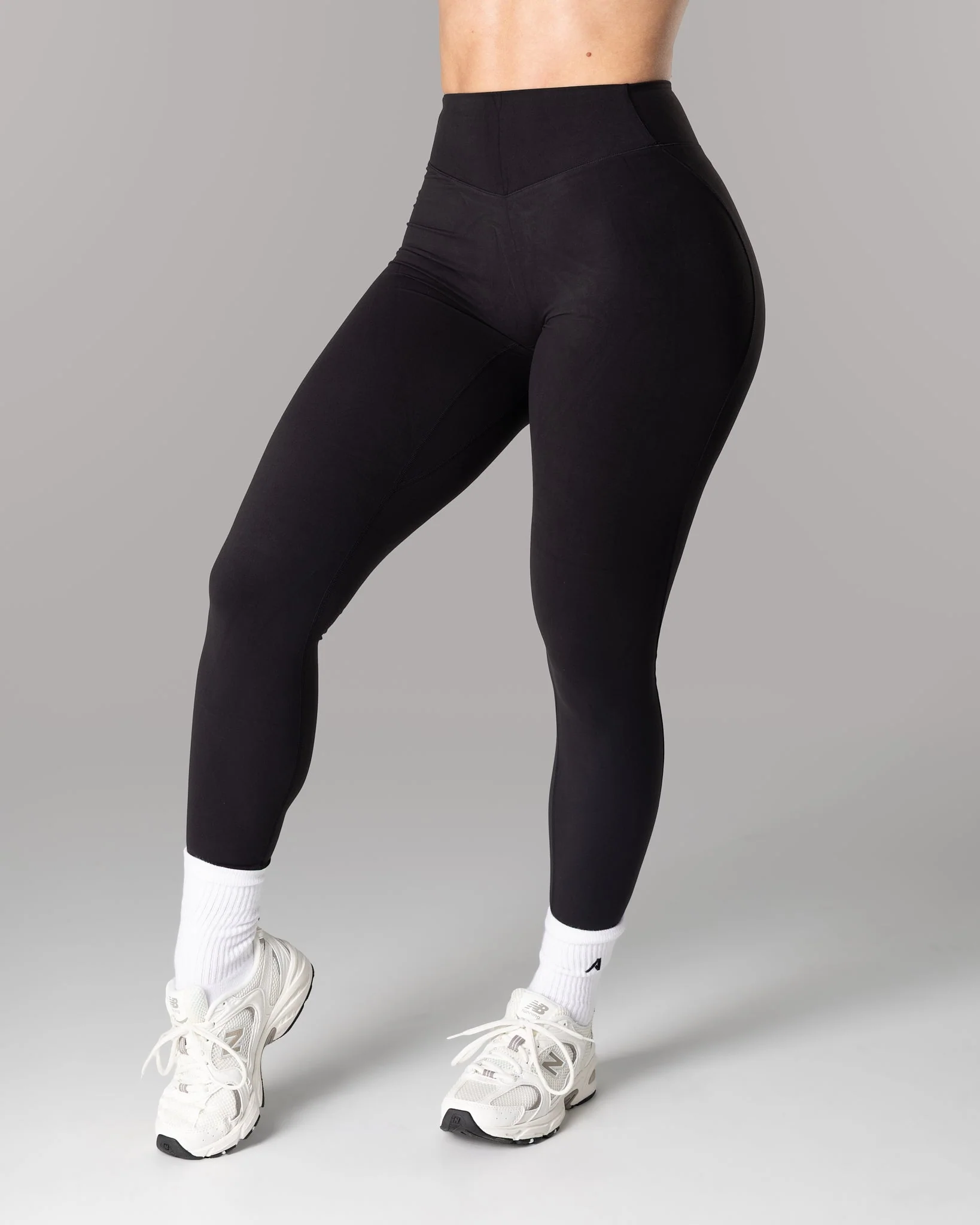 Everyday Elevate Ultra-High Rise Legging - Black - Image 3