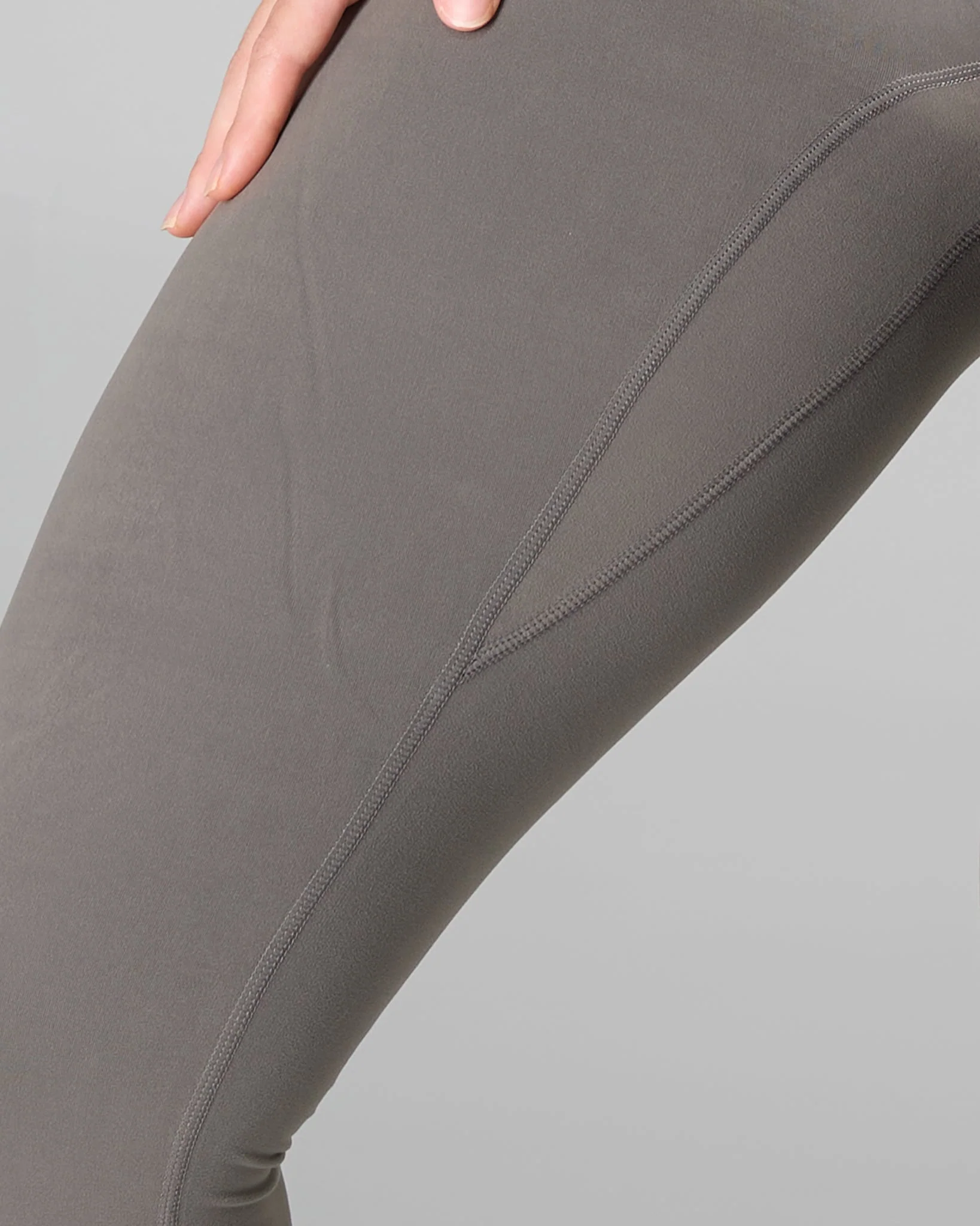 Everyday Elevate Ultra-High Rise Legging - Pewter - Image 5