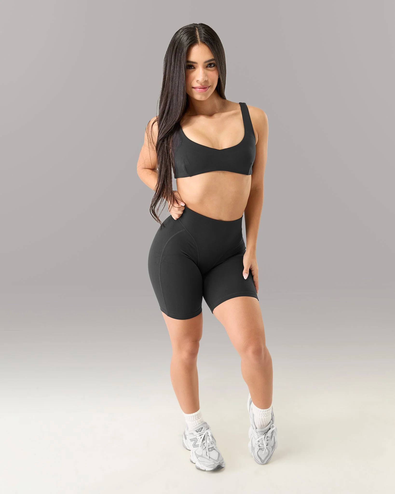 Olivia Sculpt Bra - Black - Image 2