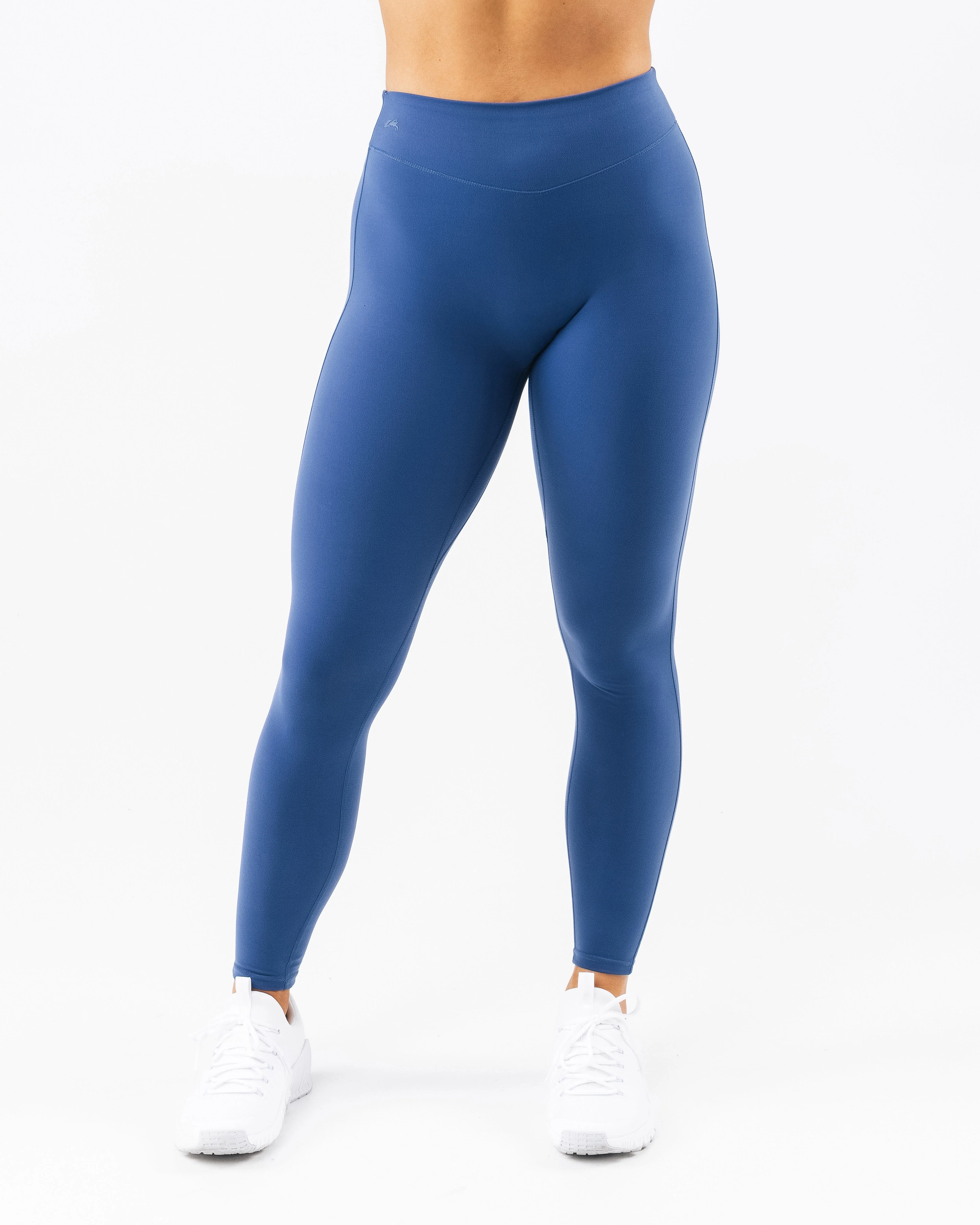 Dip Back Mid Rise Legging - Oceania - Image 3