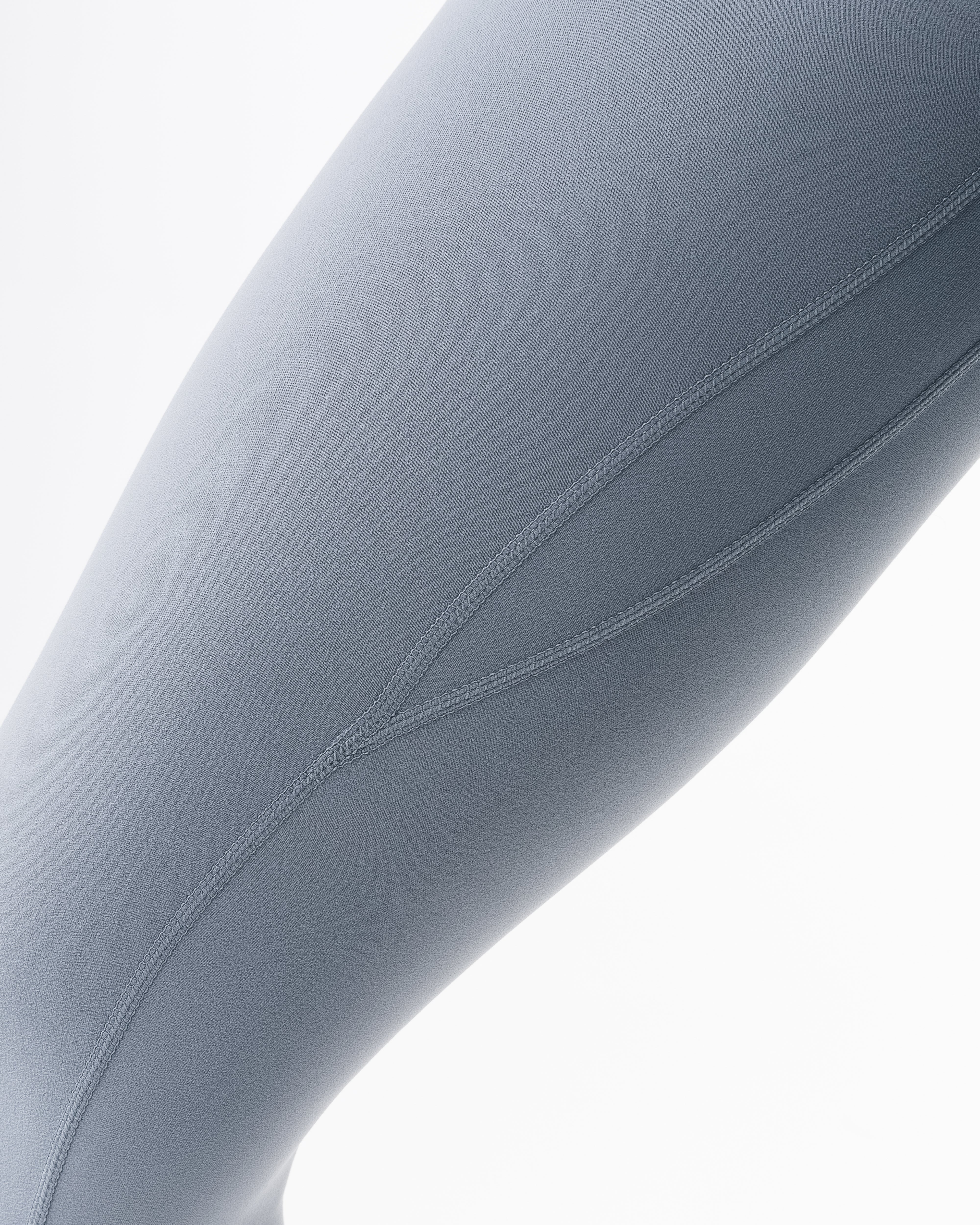 Dip Back Mid Rise Legging - Ride - Image 5